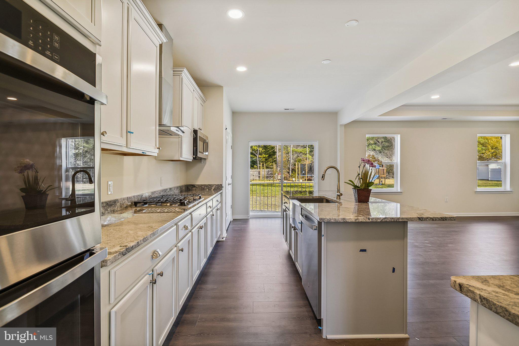 lot 331 332 EDGEMONT STREET
