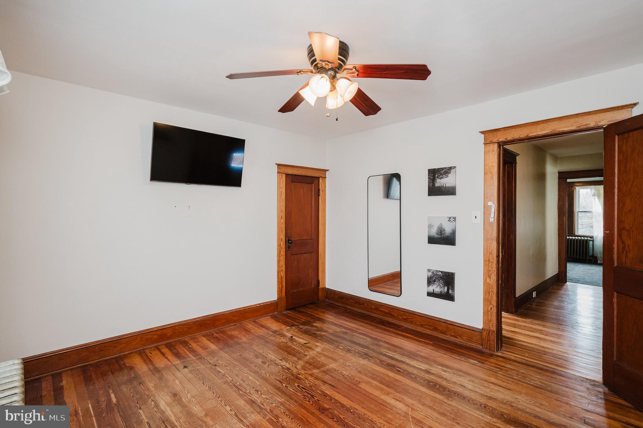 ELMWOOD - Residential