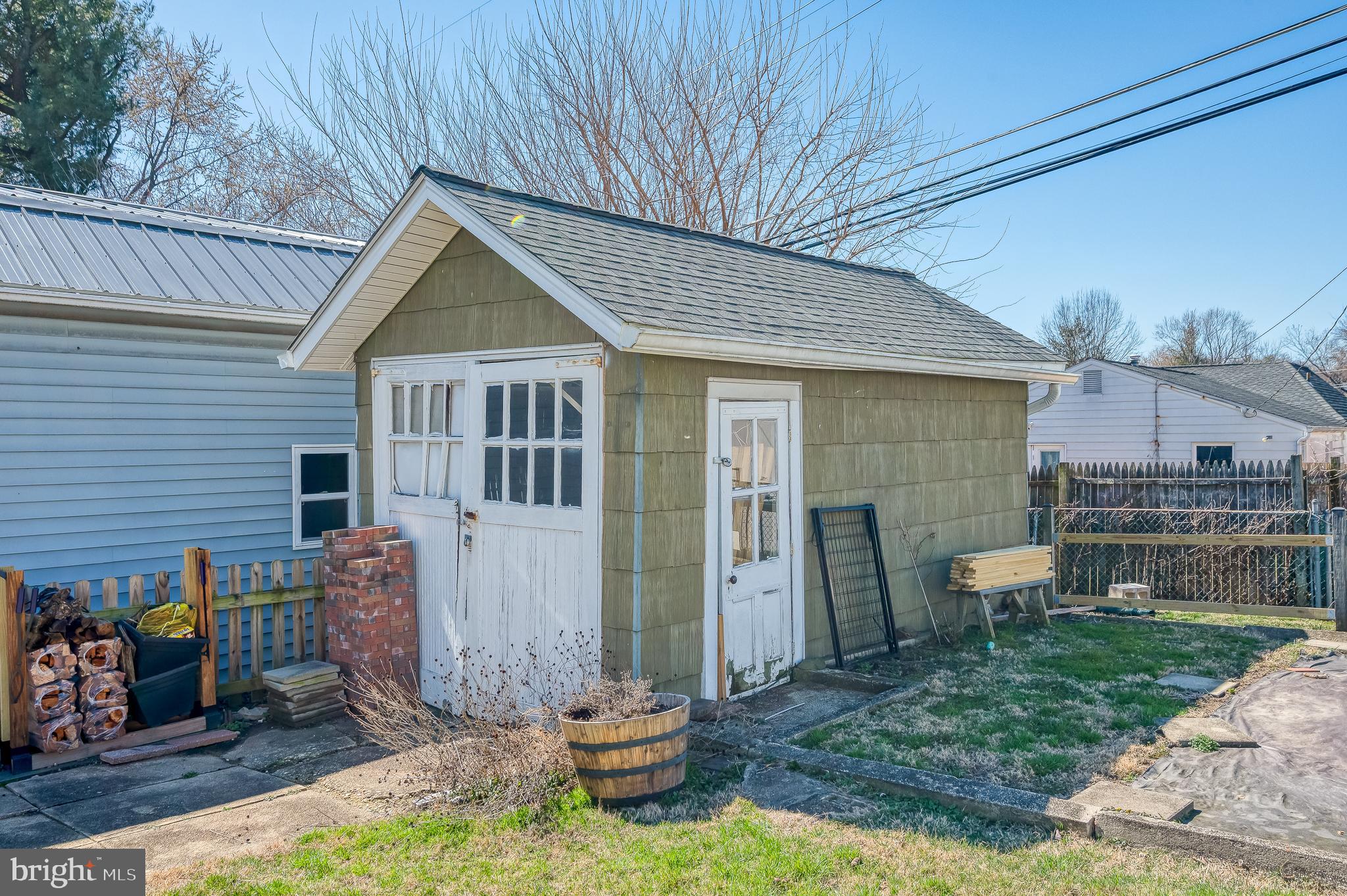 ELMWOOD - Residential