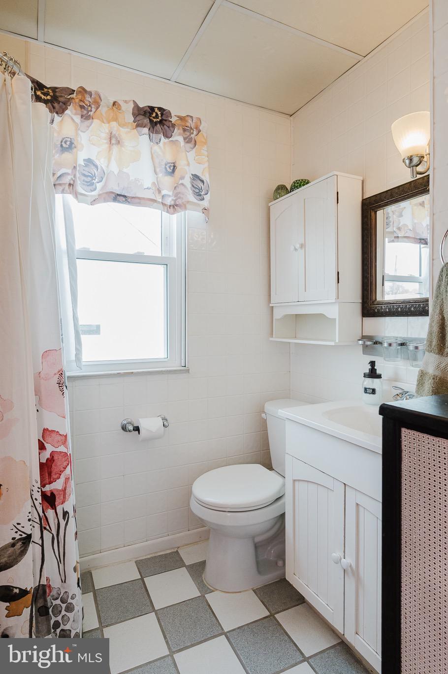 ELMWOOD - Residential