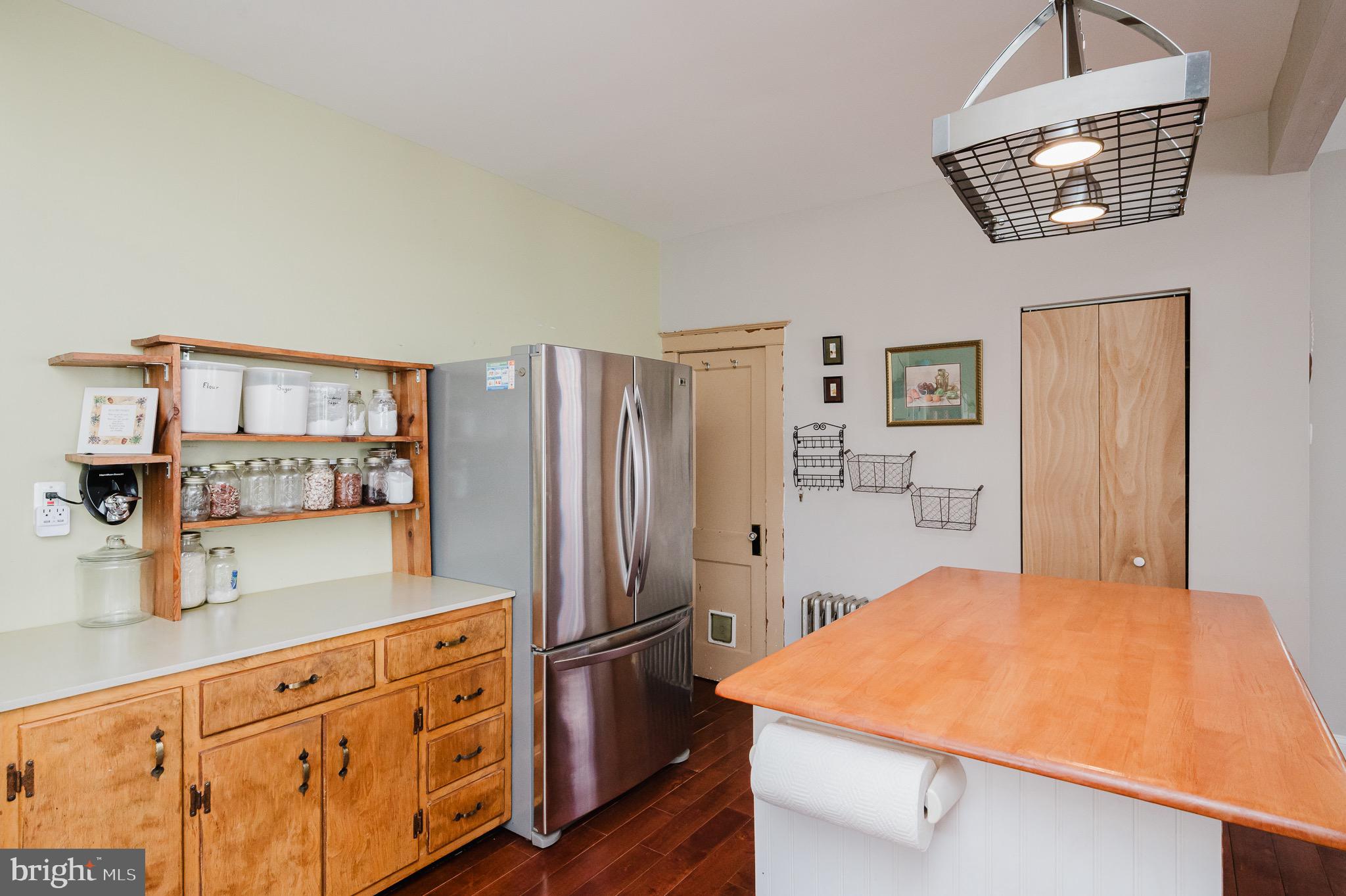 ELMWOOD - Residential