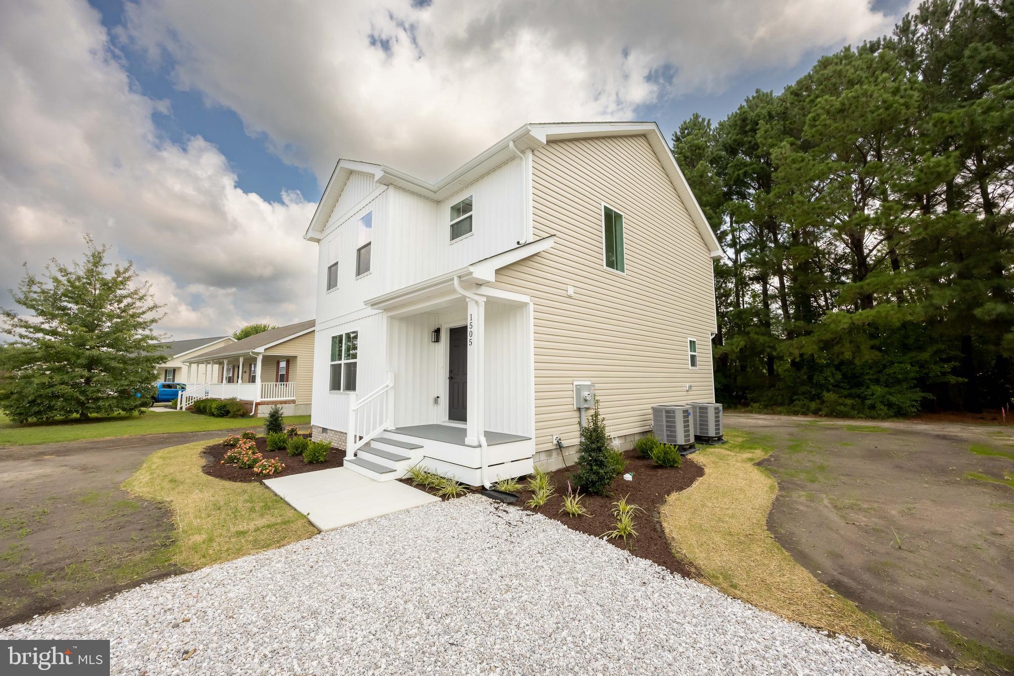1505 CEDAR RUN