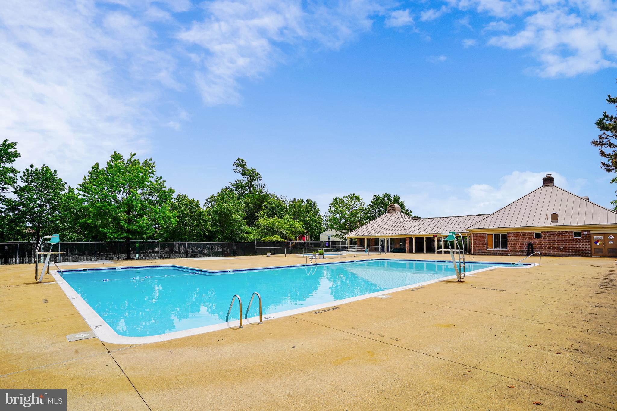 MADISON RIDGE - Residential Lease