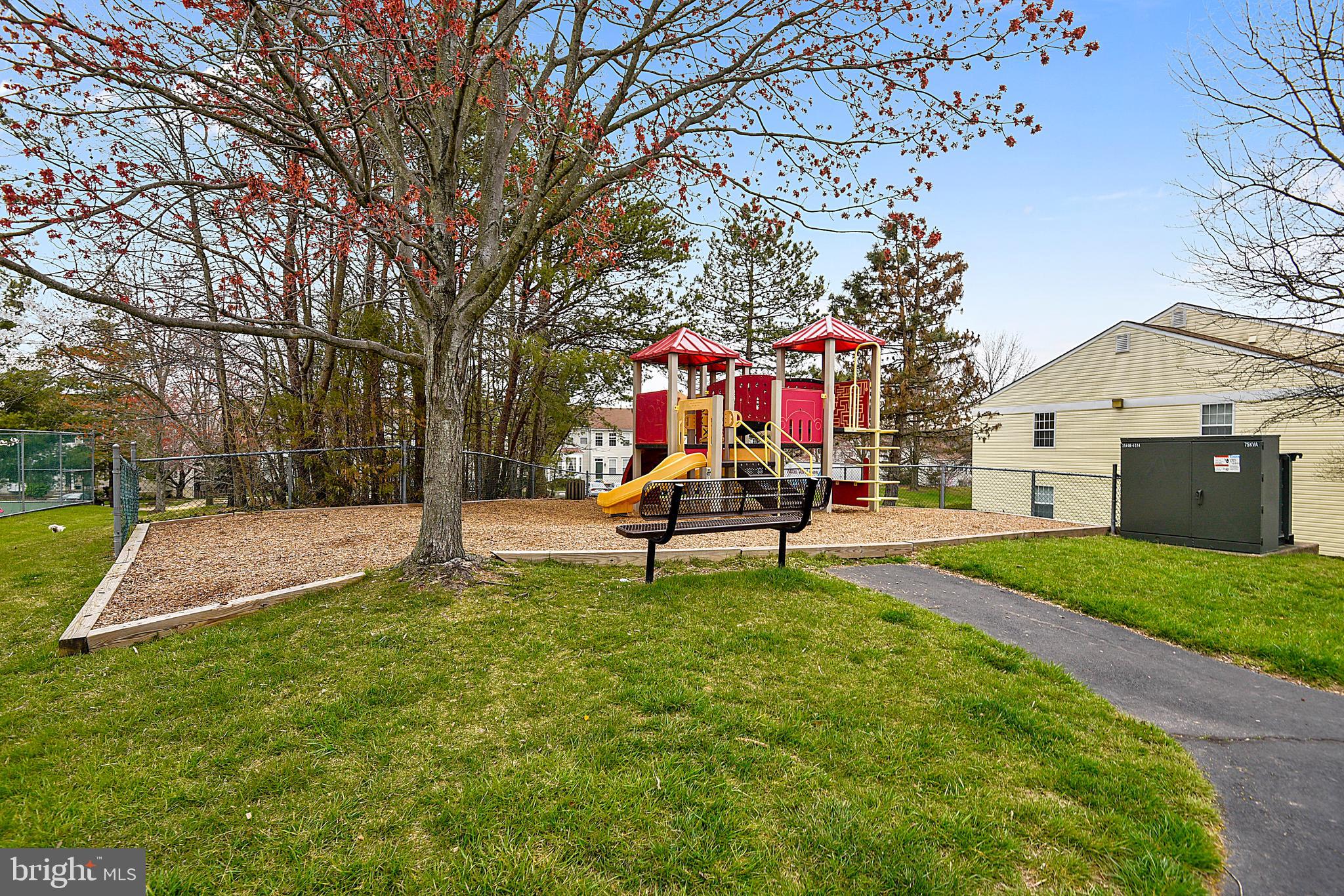 MADISON RIDGE - Residential Lease