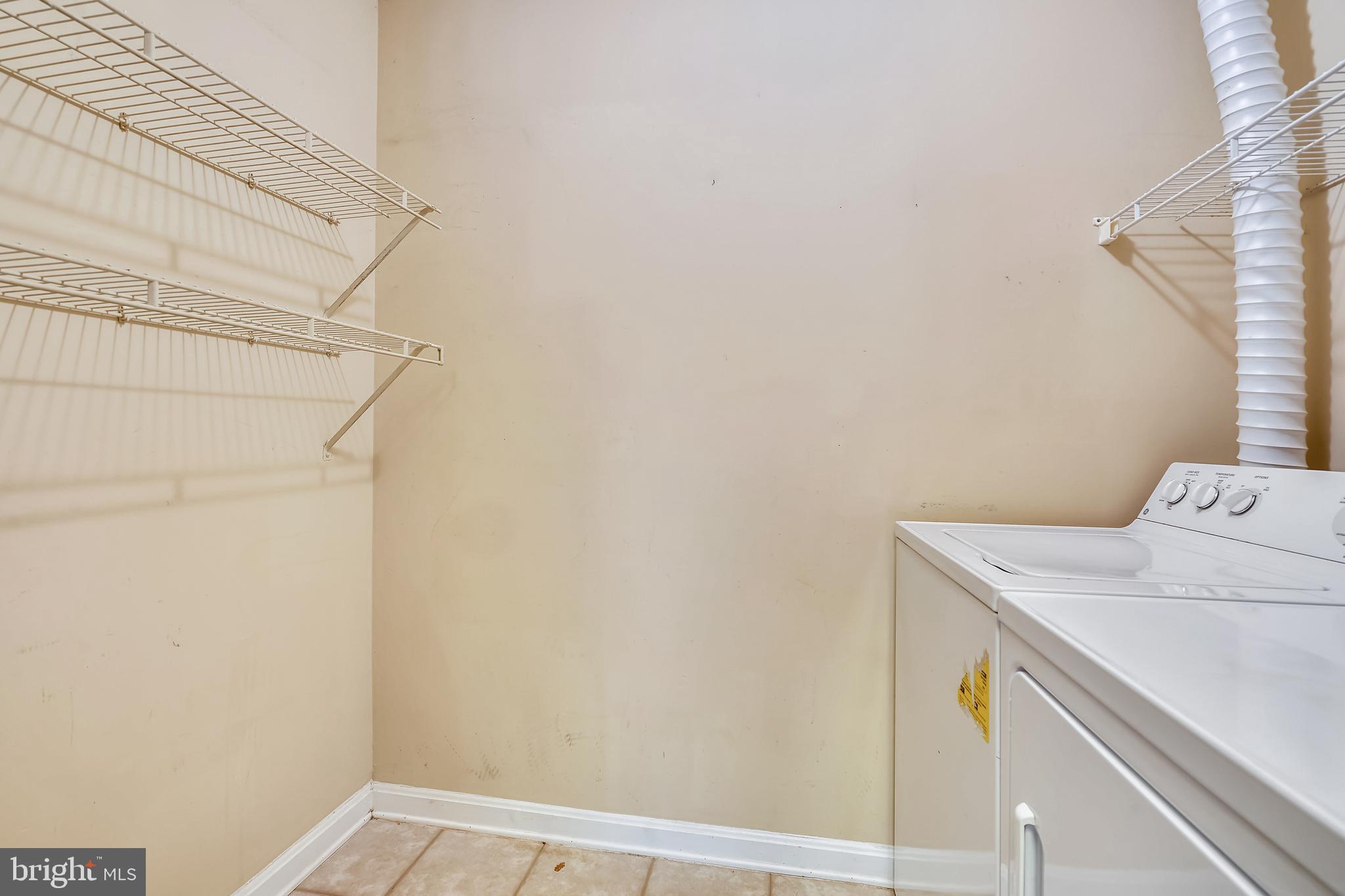 MADISON RIDGE - Residential Lease