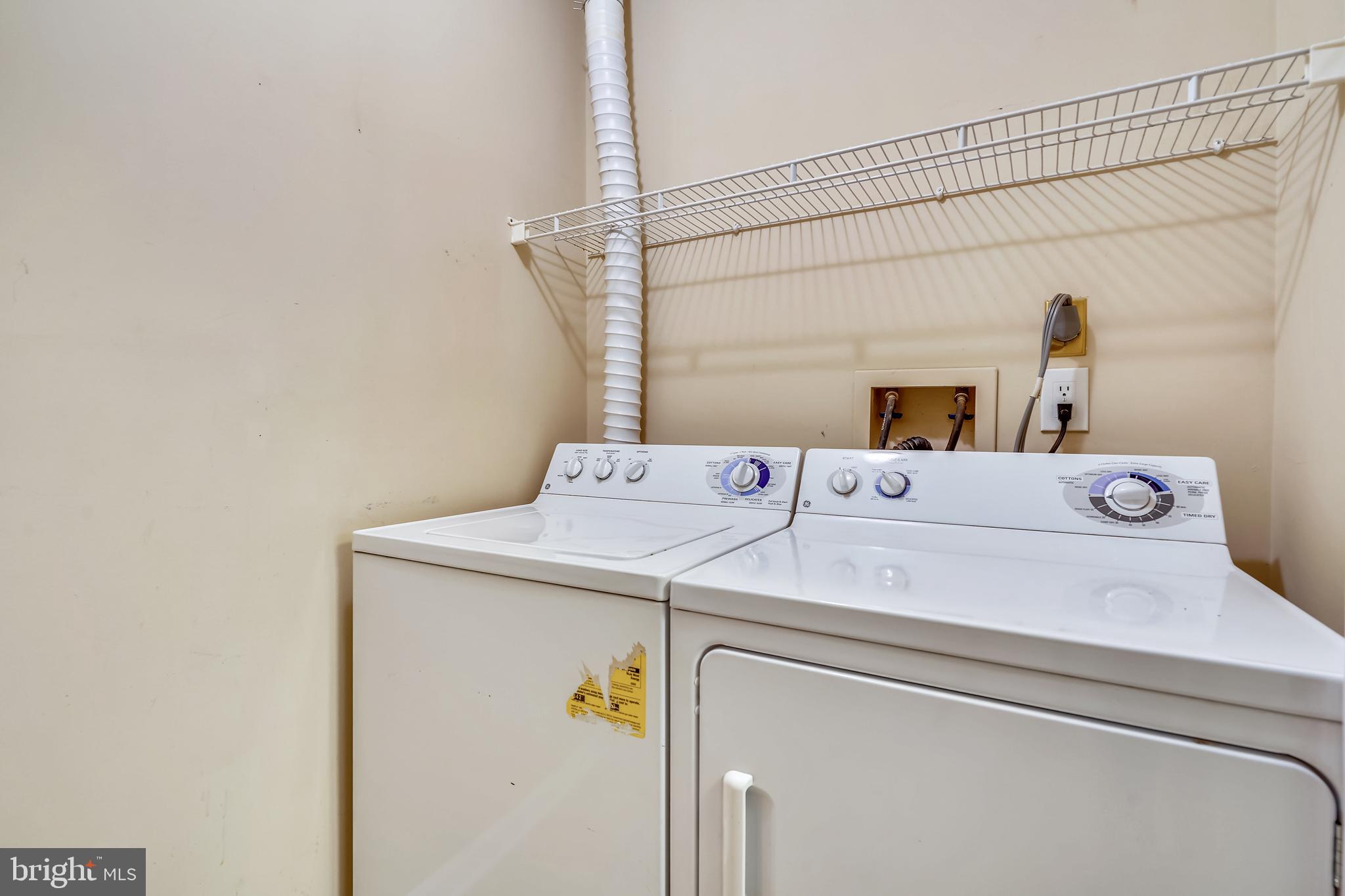 MADISON RIDGE - Residential Lease