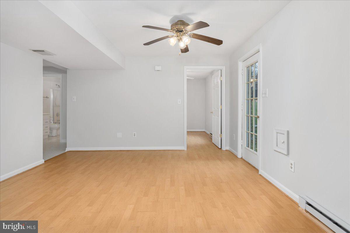 WHISPERING HILLS - Residential