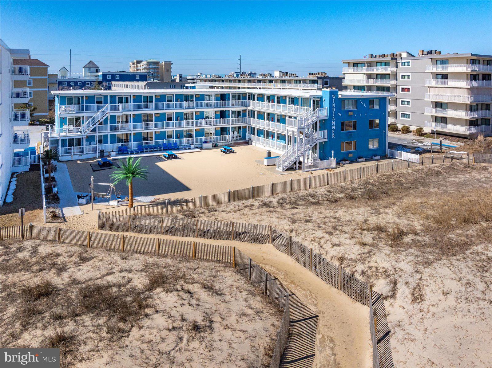 4503 ATLANTIC AVENUE 200