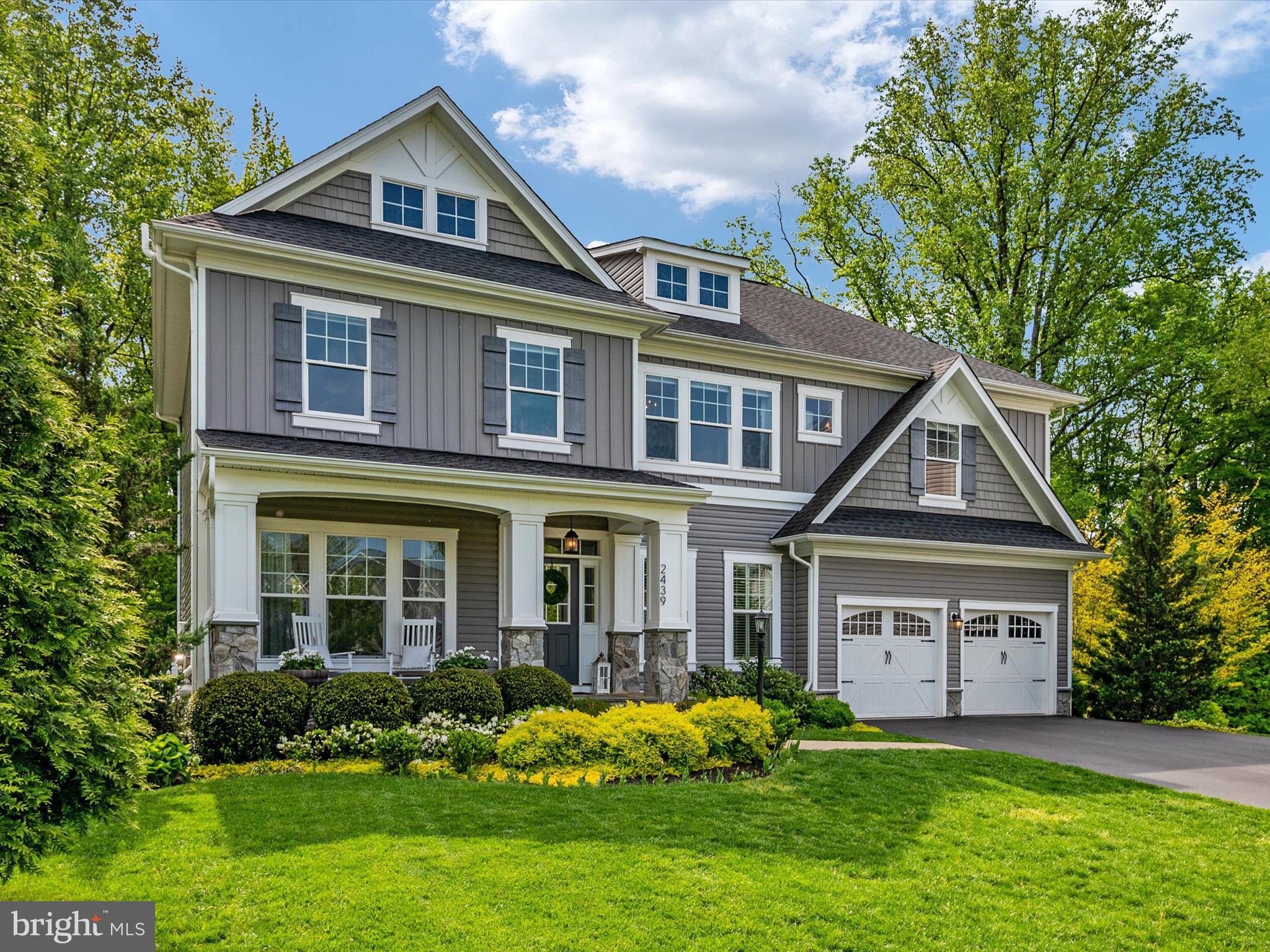 2439 MACALLISTER LANE