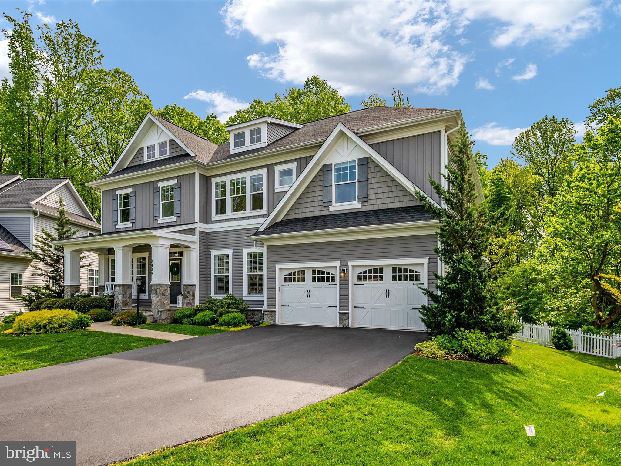 2439 MACALLISTER LANE