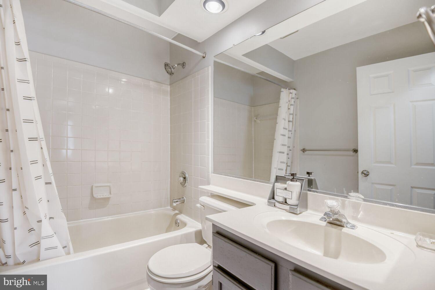 QUAIL RUN - Residential