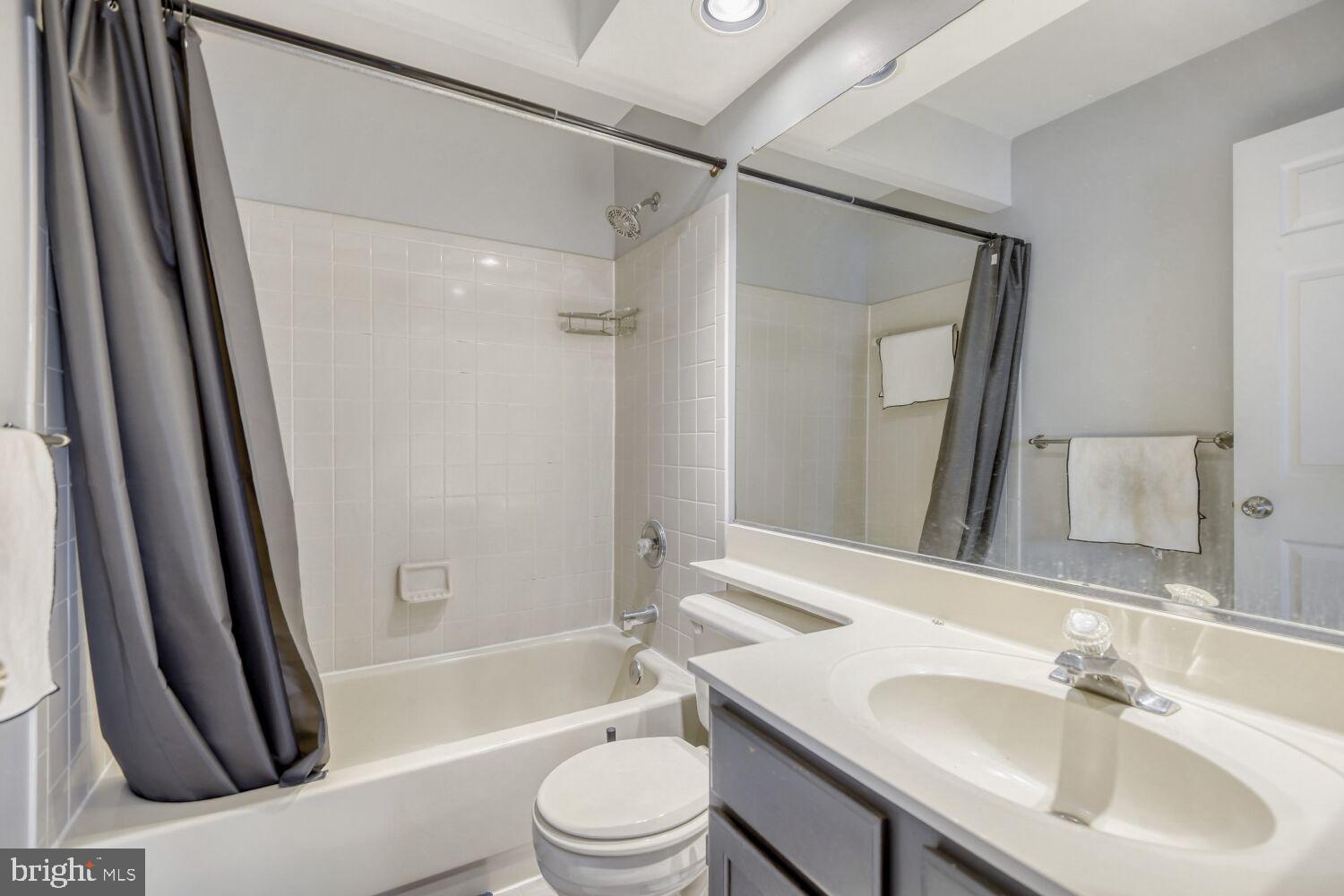 QUAIL RUN - Residential