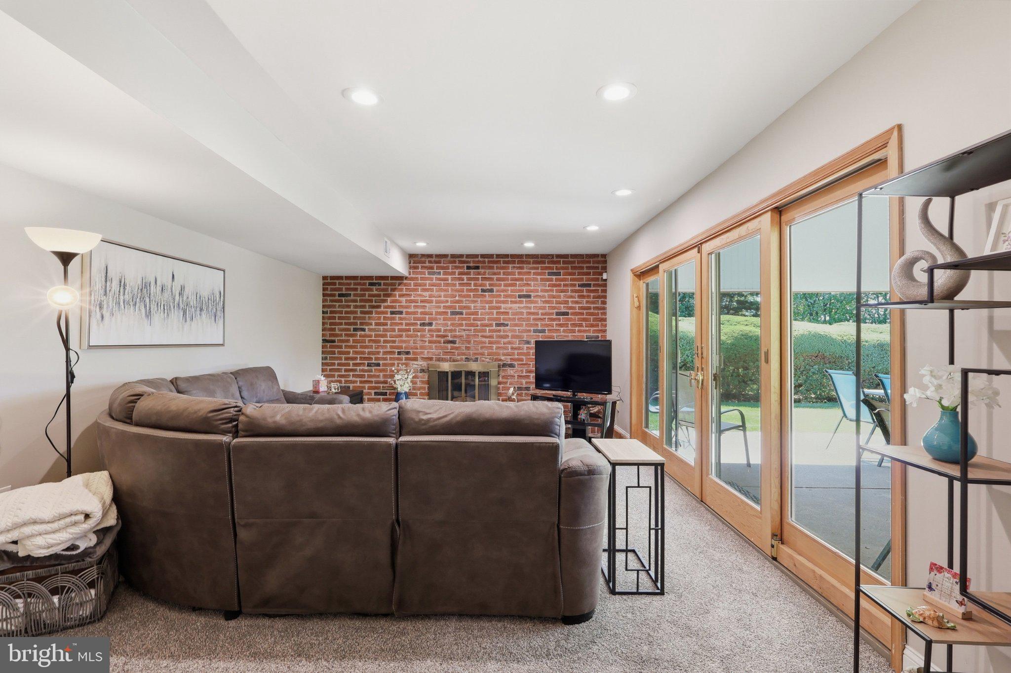 DEERFIELD NORTH - Residential