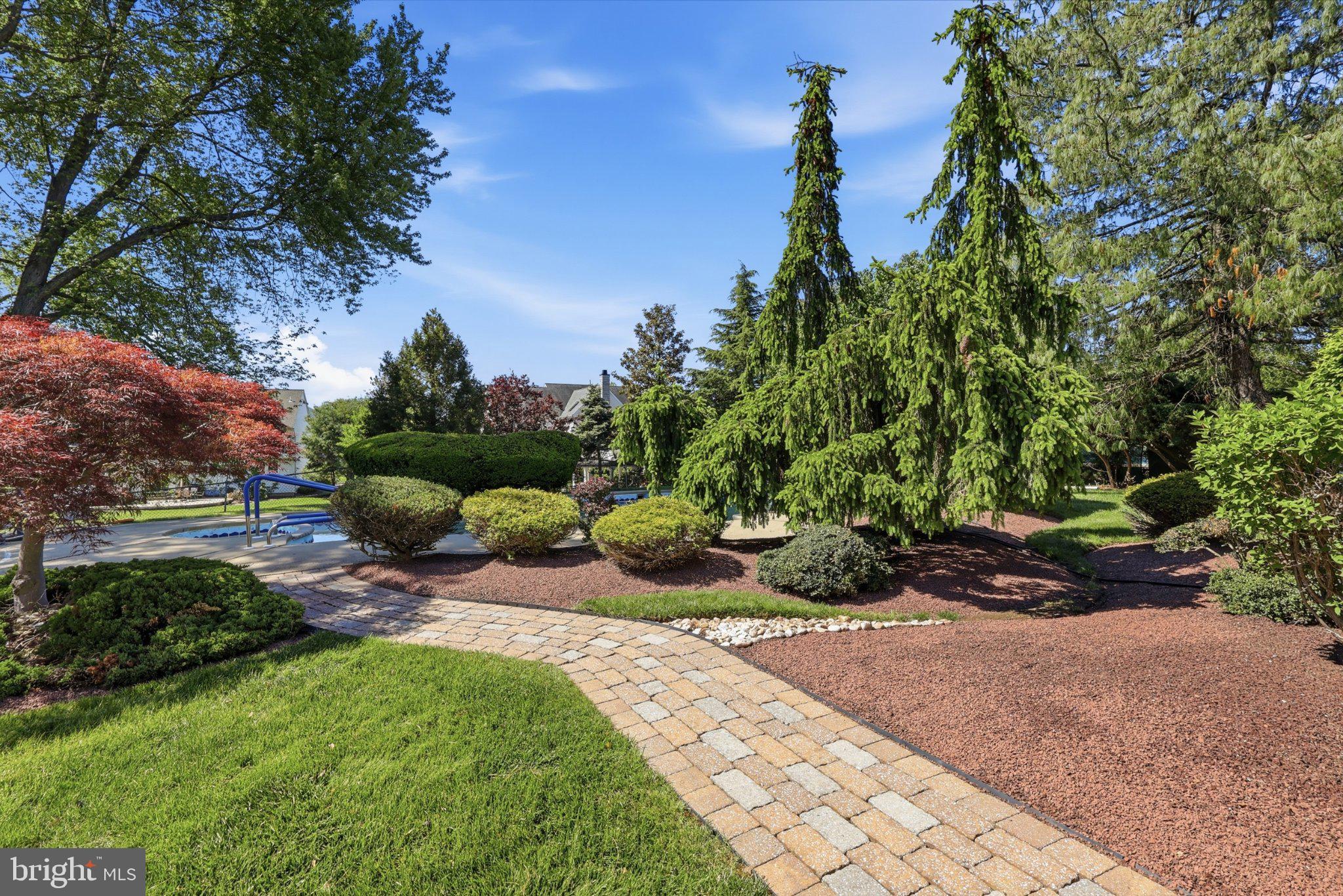 DEERFIELD NORTH - Residential