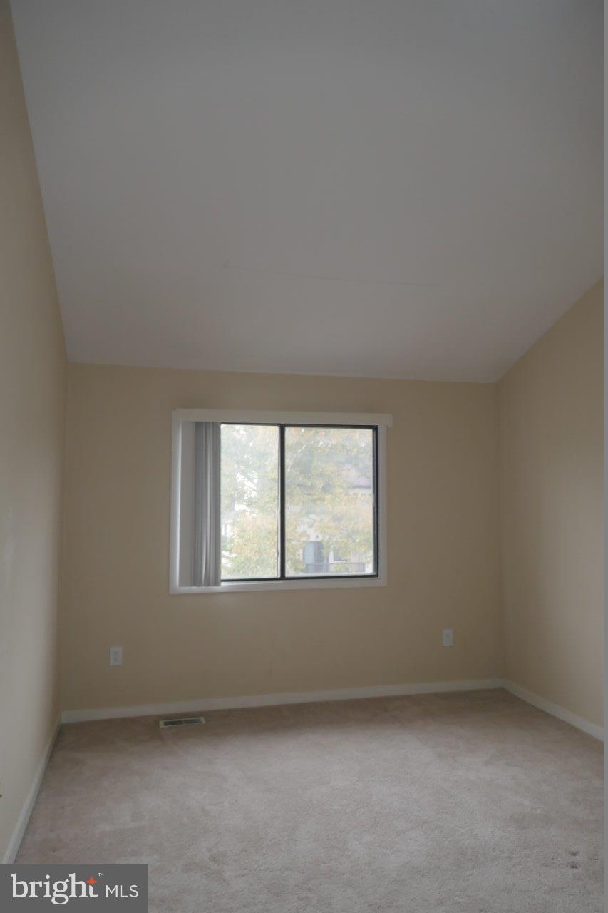 CHRISTOPHER COURT - Residential