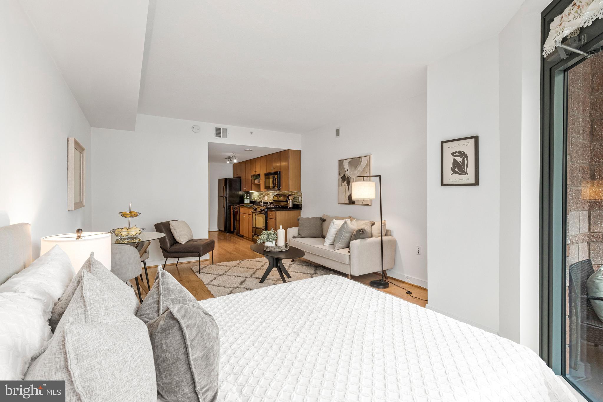 1117 10TH STREET NW 405