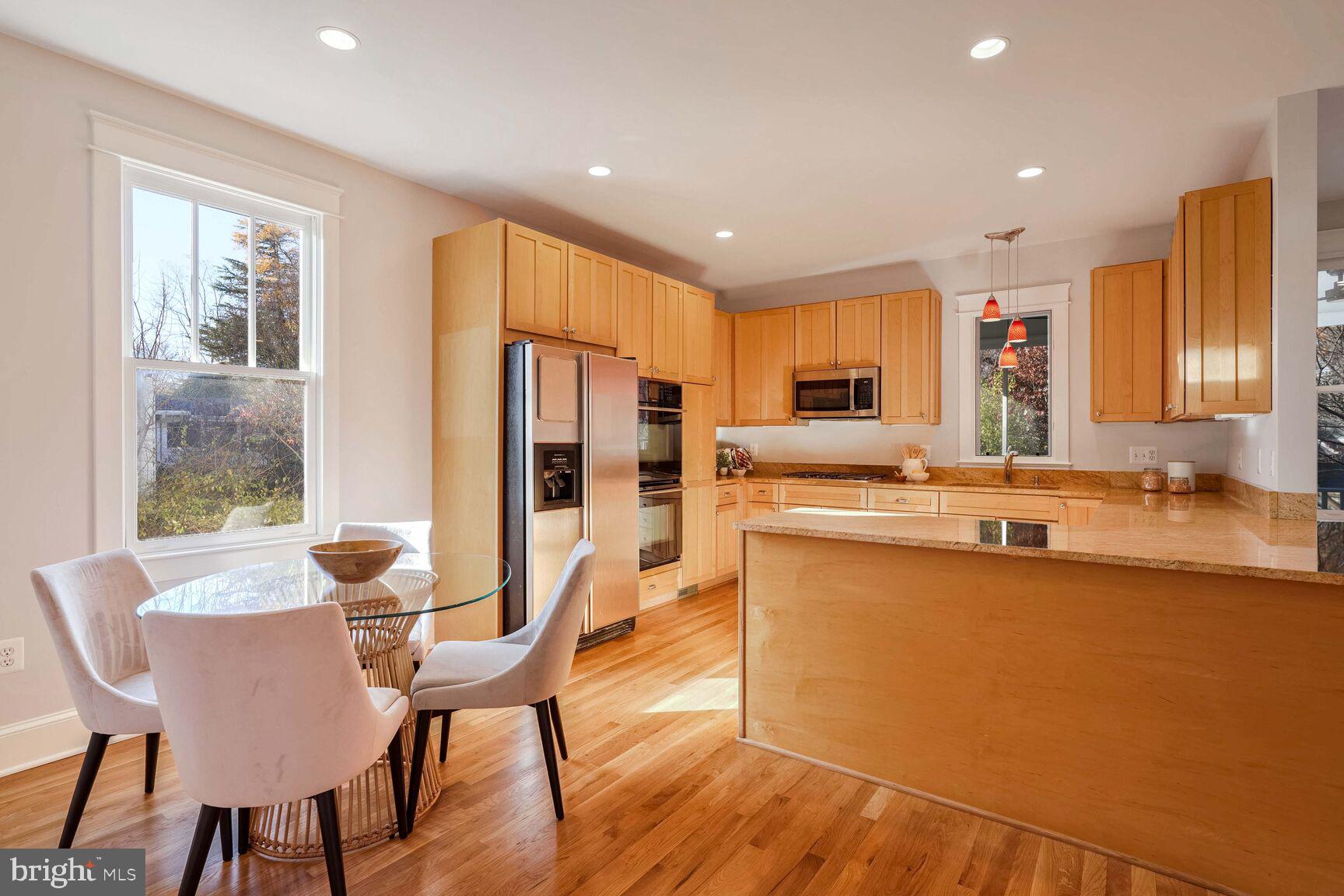 ASHTON HEIGHTS - Residential