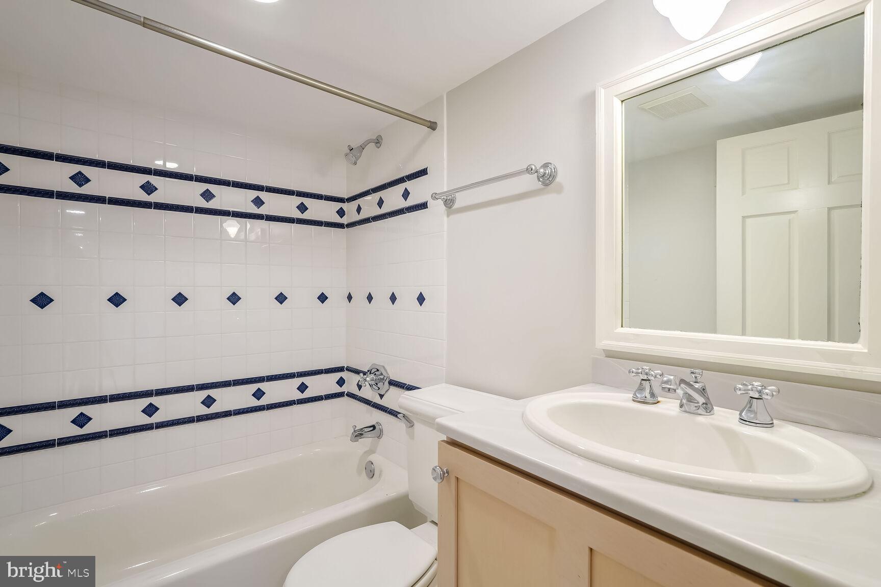 ASHTON HEIGHTS - Residential