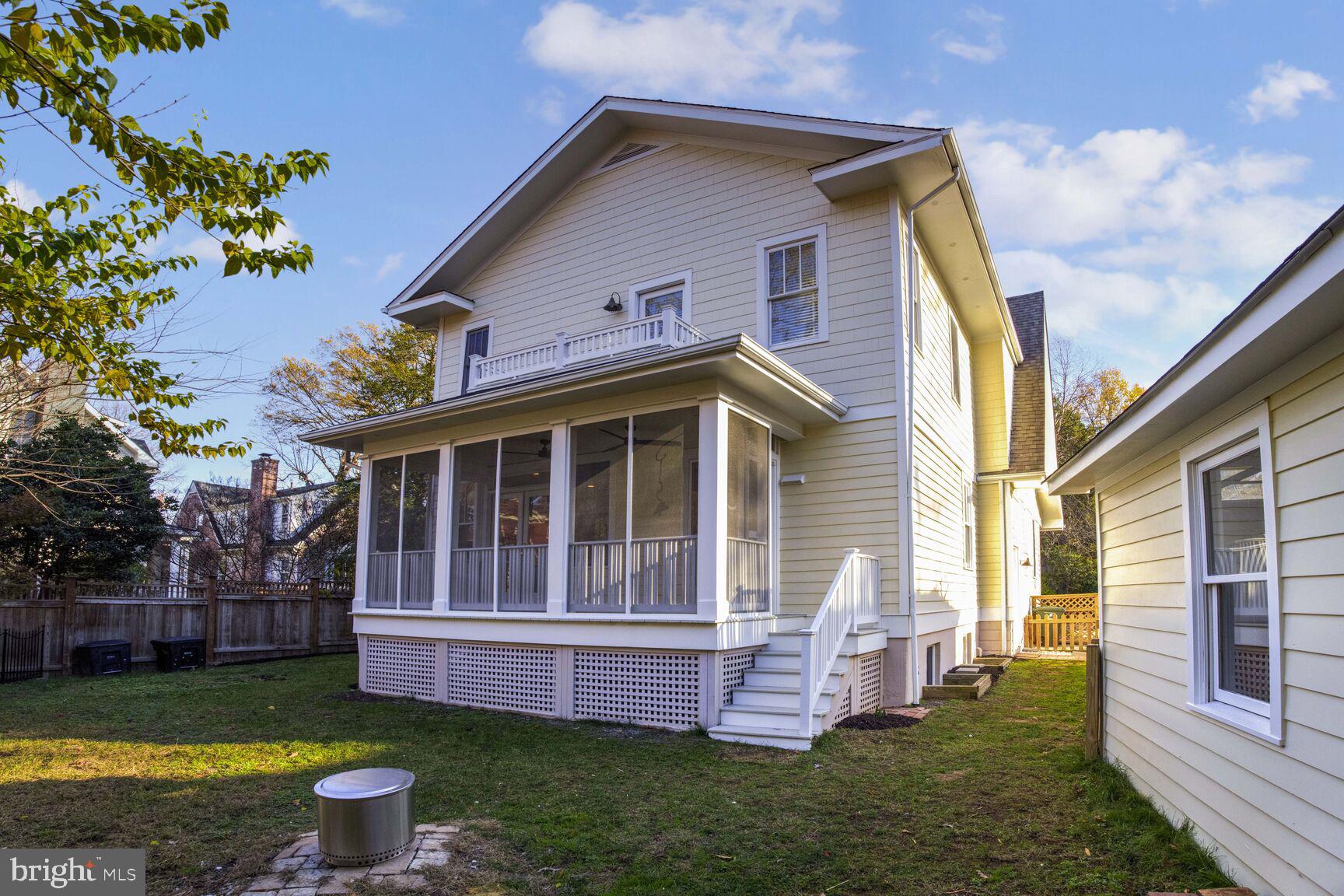 ASHTON HEIGHTS - Residential