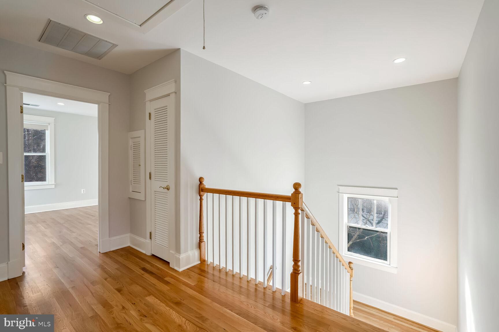 ASHTON HEIGHTS - Residential