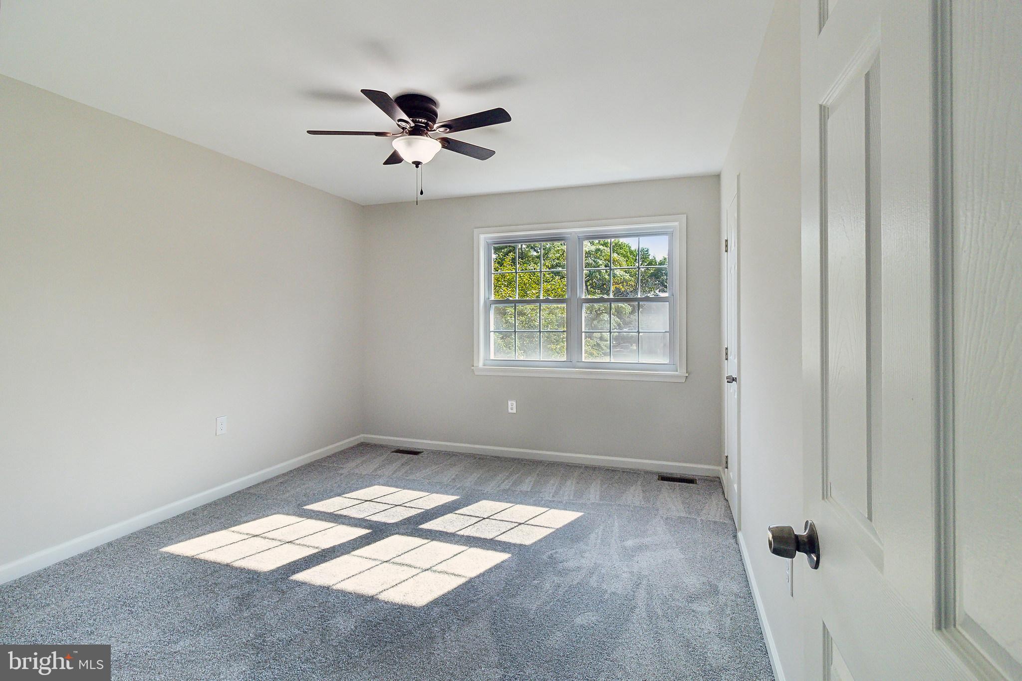 SUSSEX SQUARE CONDO - Residential