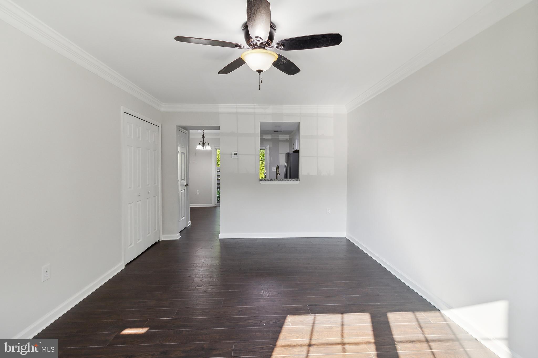 SUSSEX SQUARE CONDO - Residential