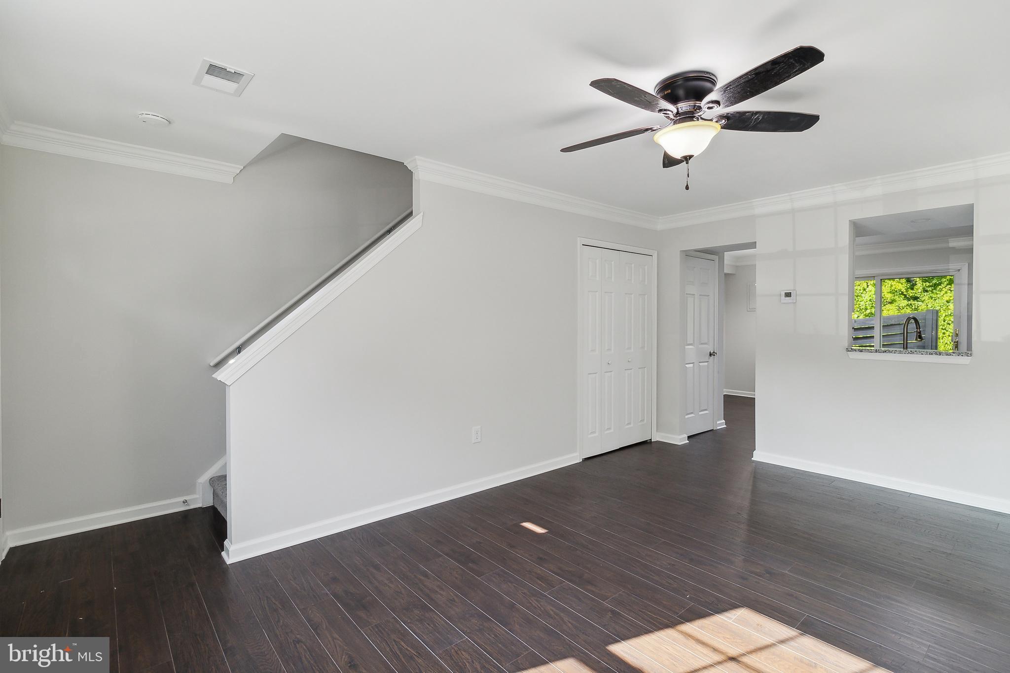 SUSSEX SQUARE CONDO - Residential