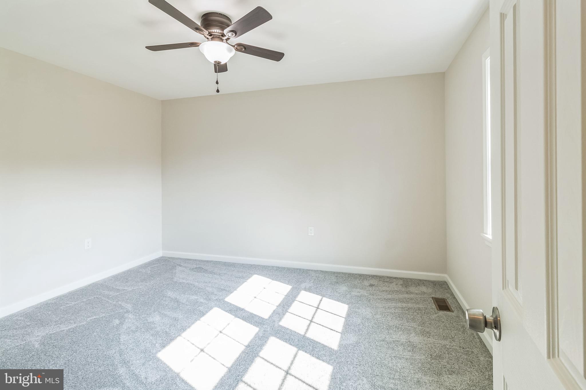 SUSSEX SQUARE CONDO - Residential