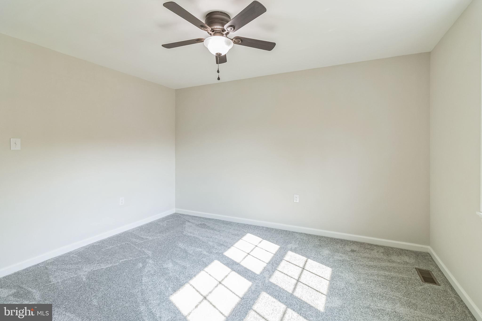 SUSSEX SQUARE CONDO - Residential