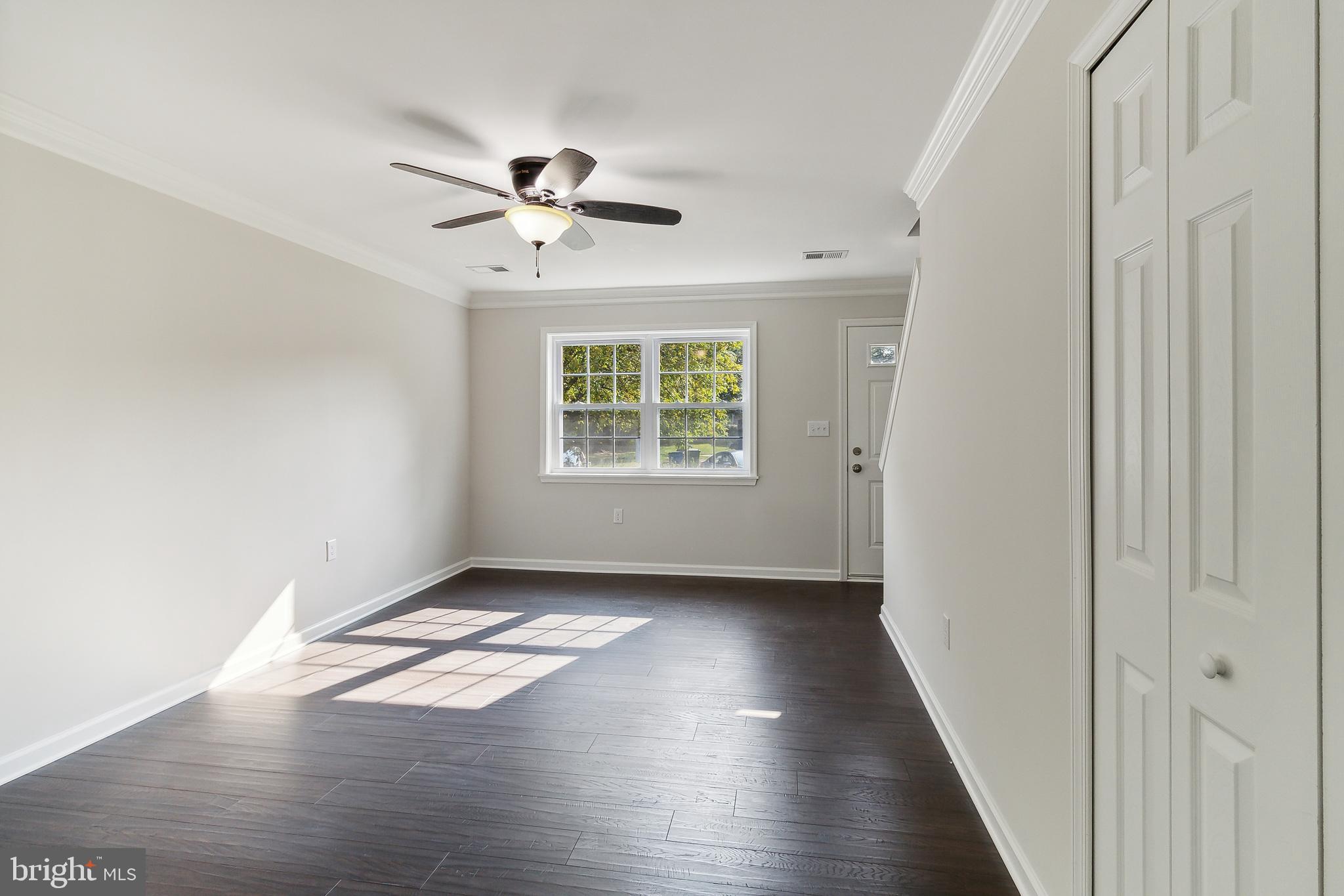 SUSSEX SQUARE CONDO - Residential