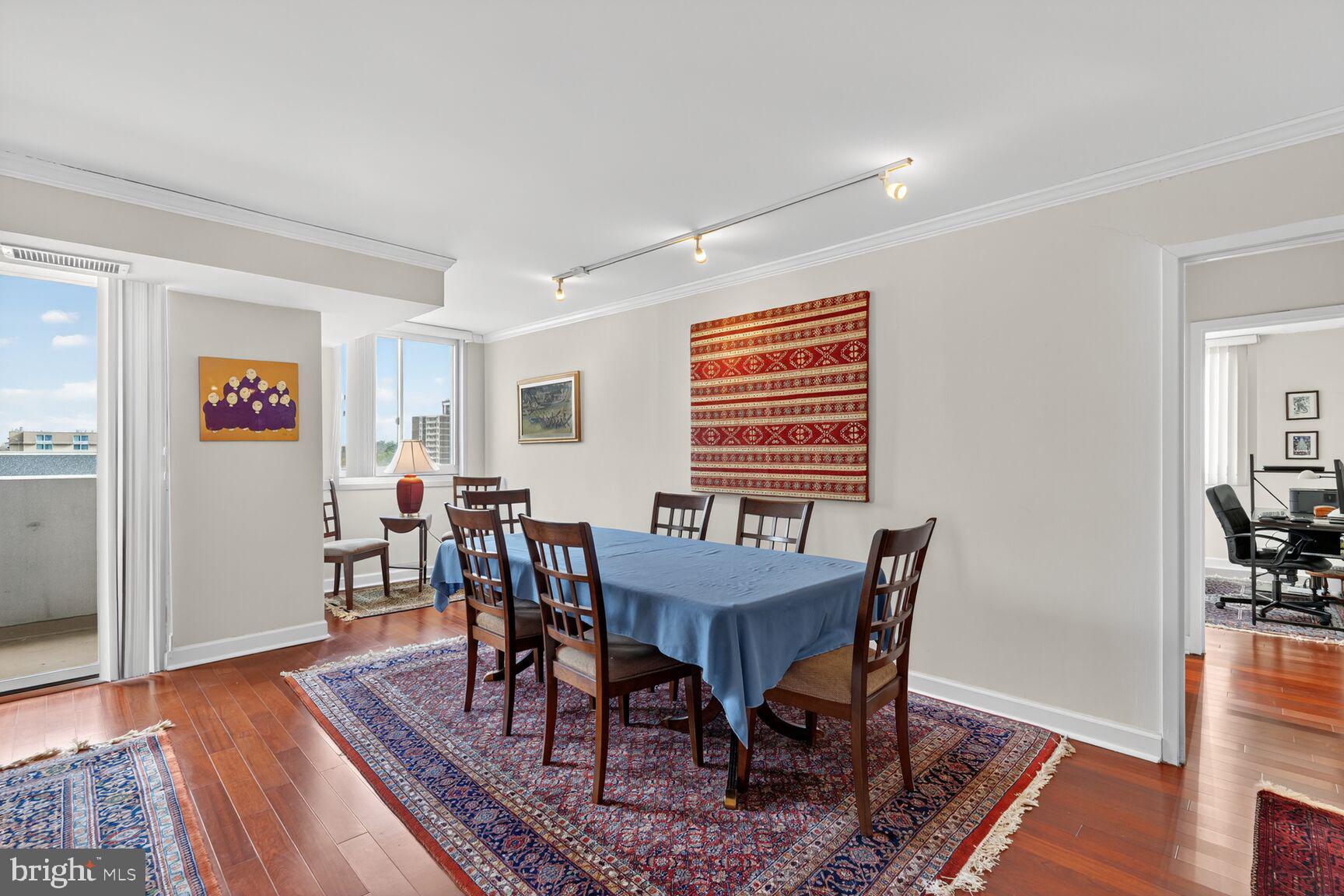 FRIENDSHIP HEIGHTS - Residential