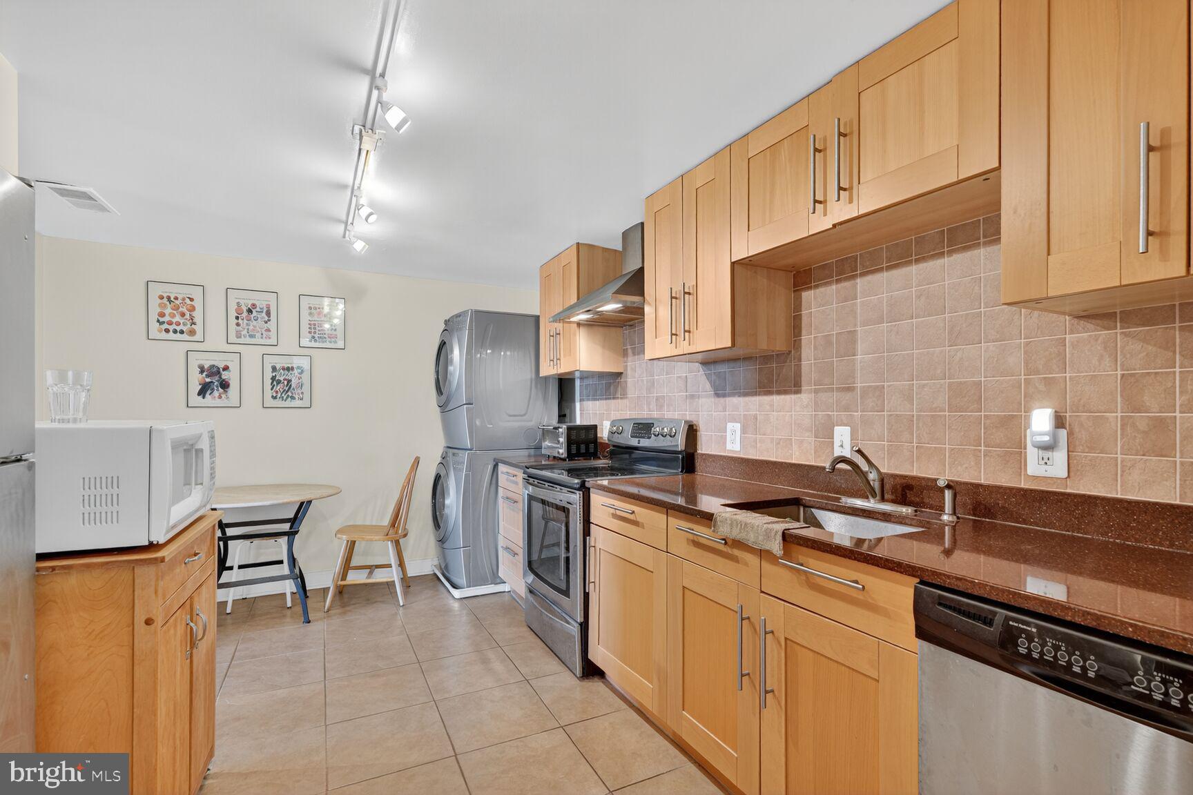 FRIENDSHIP HEIGHTS - Residential