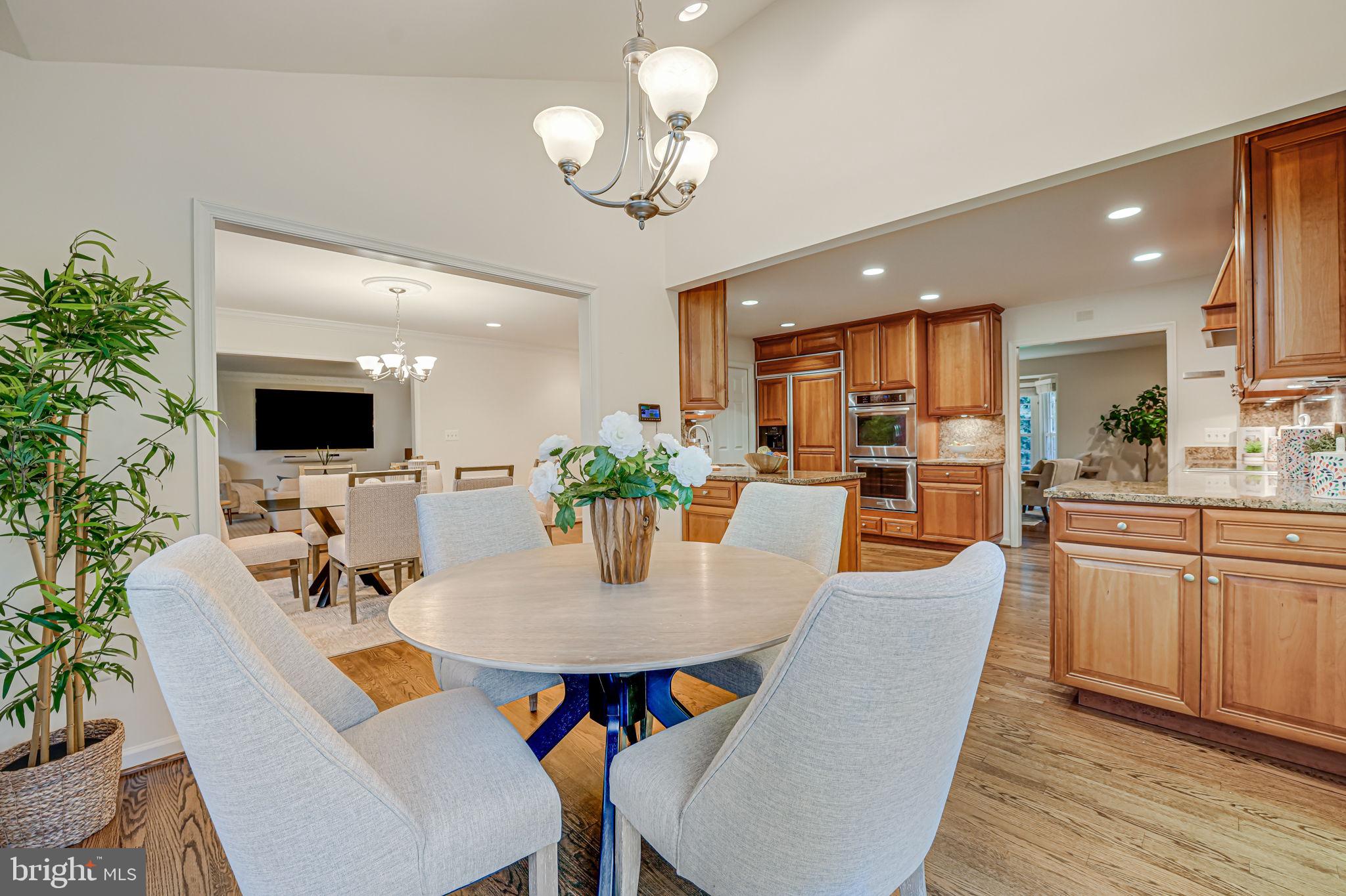 LANGLEY OAKS - Residential