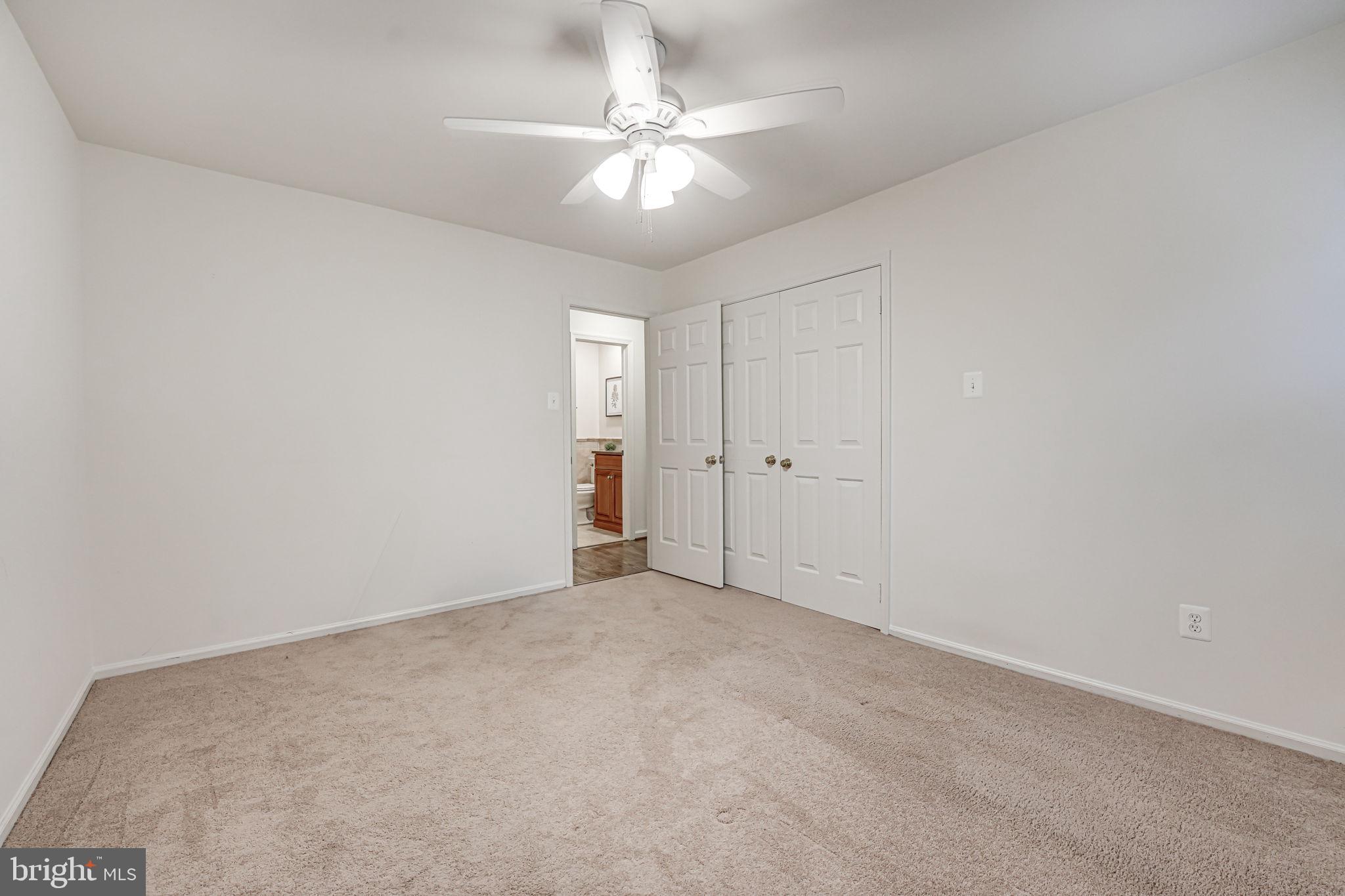 LANGLEY OAKS - Residential