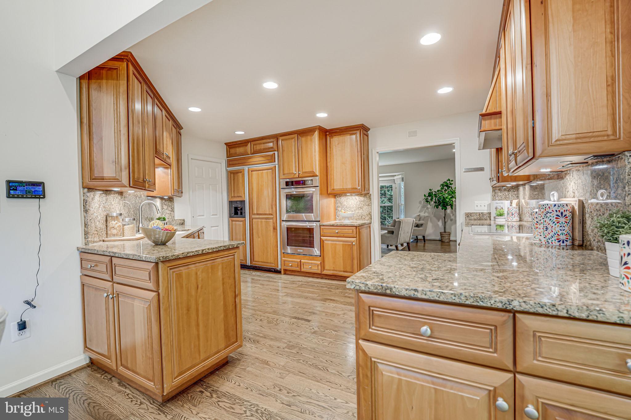 LANGLEY OAKS - Residential