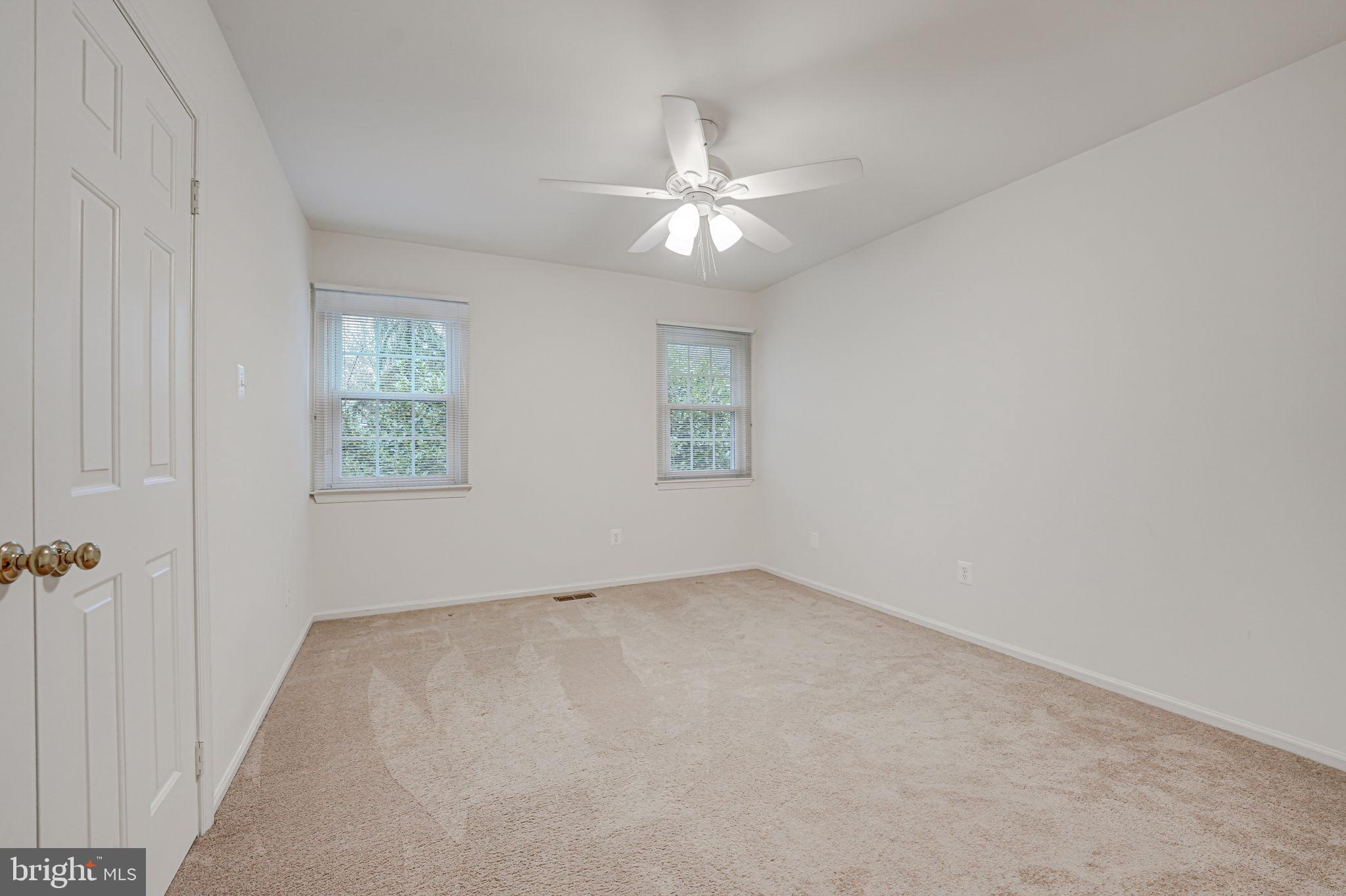 LANGLEY OAKS - Residential