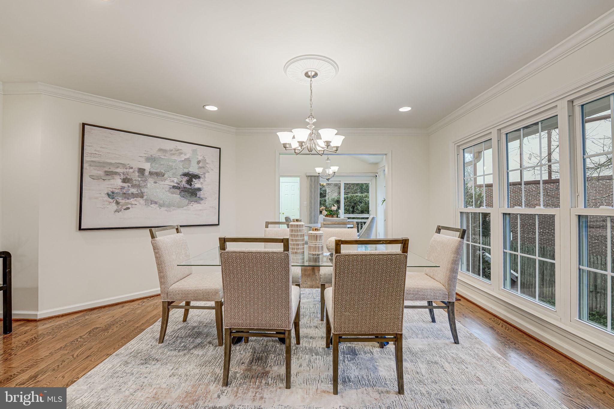 LANGLEY OAKS - Residential