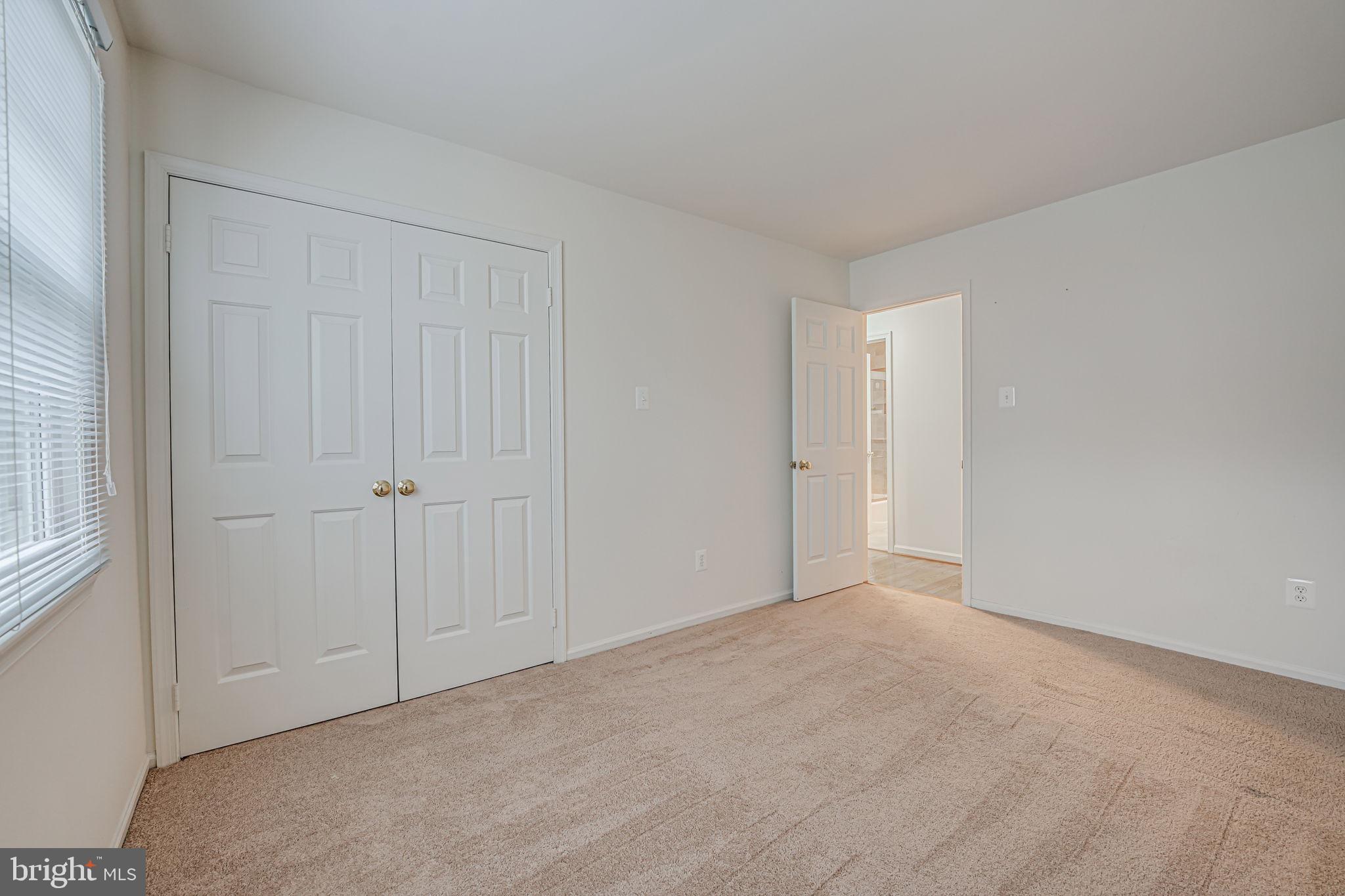 LANGLEY OAKS - Residential