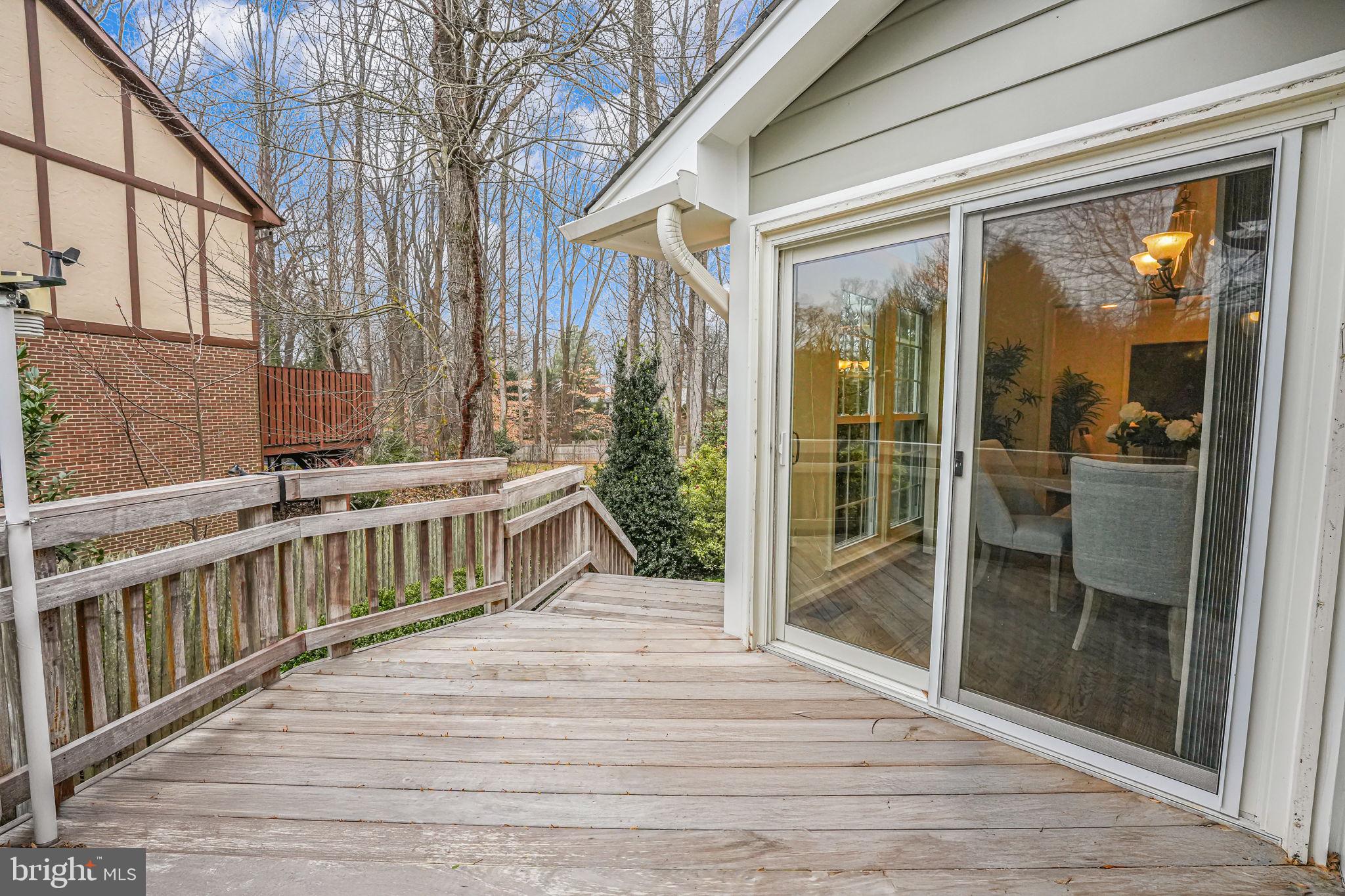 LANGLEY OAKS - Residential