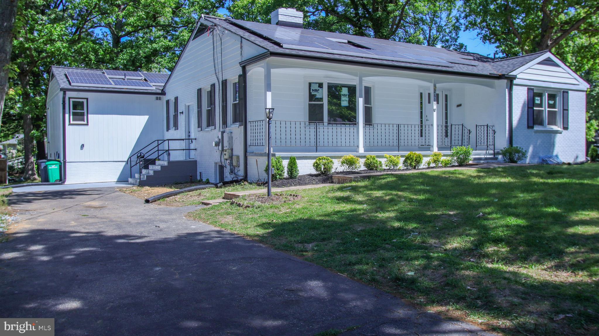 2608 HOLLY DRIVE