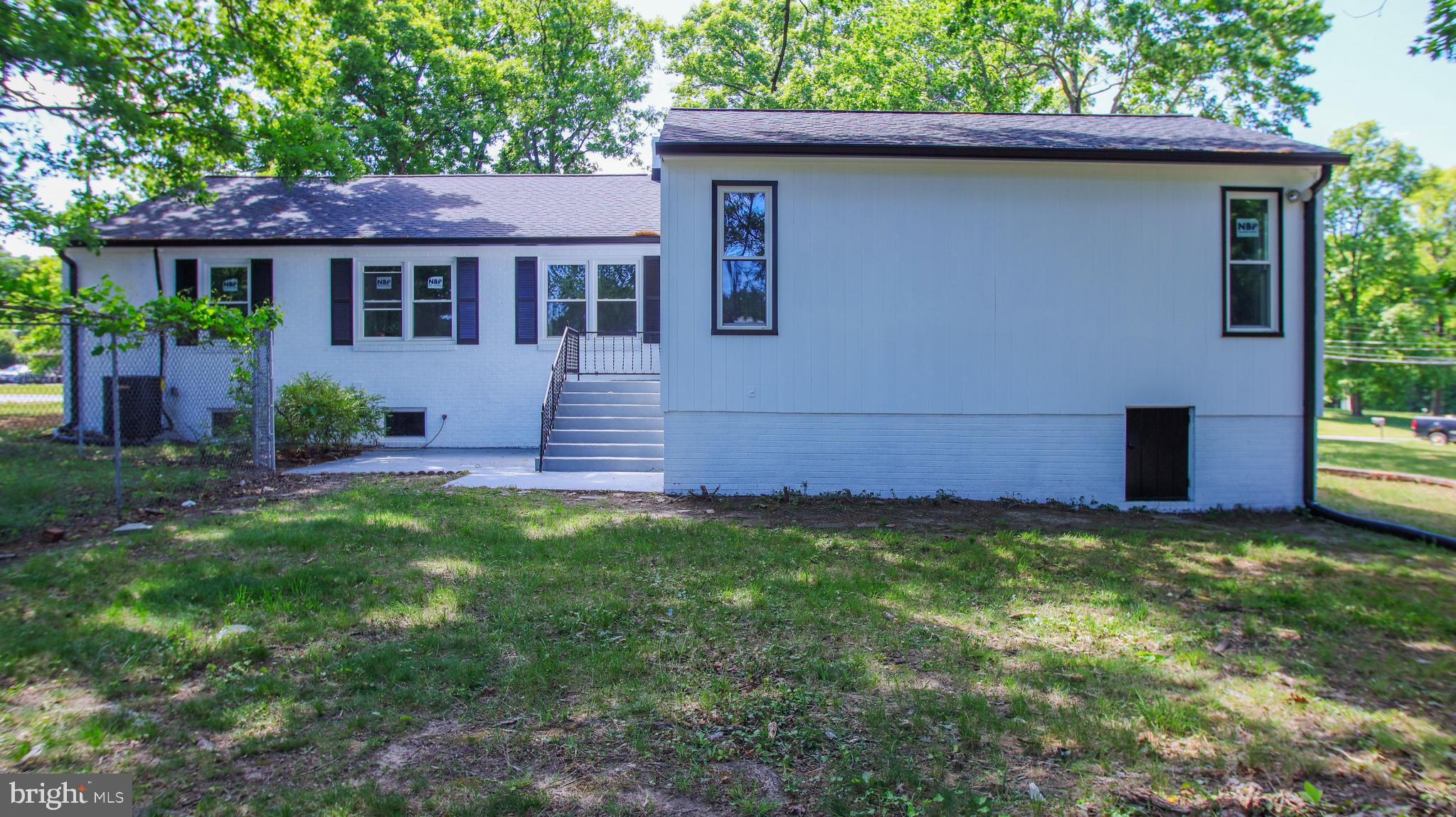 2608 HOLLY DRIVE