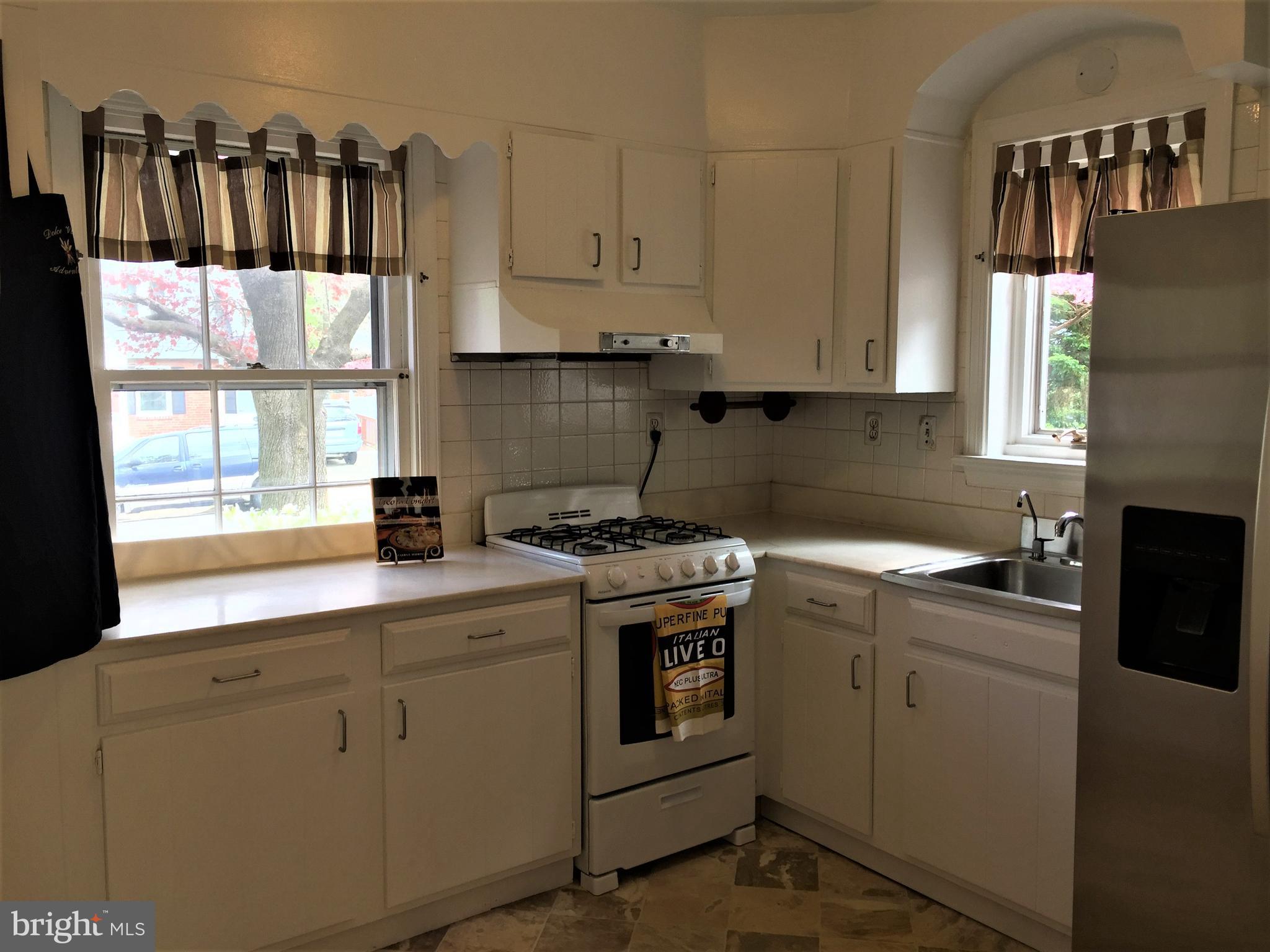 YORKTOWN - Residential Lease