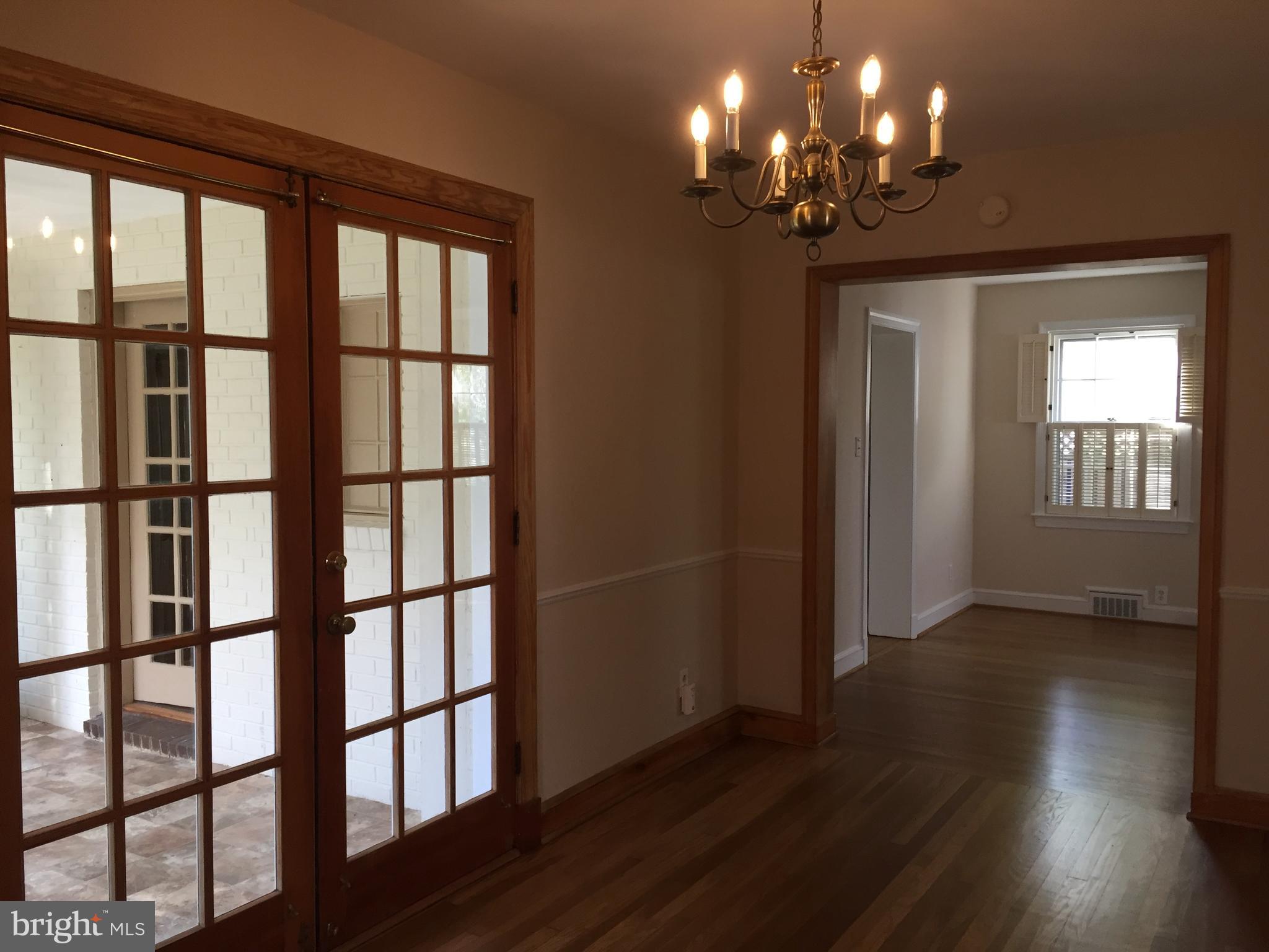 YORKTOWN - Residential Lease