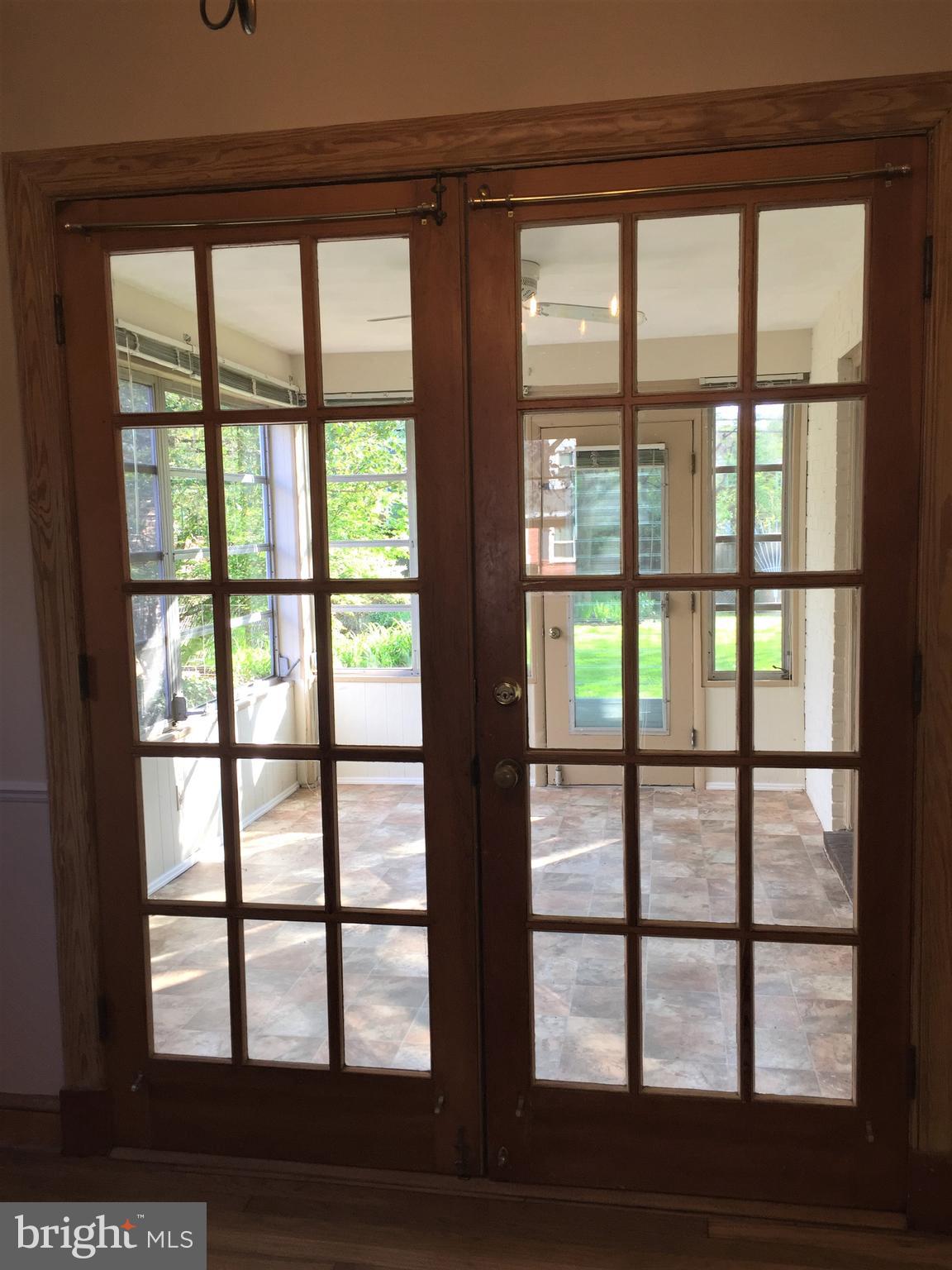 YORKTOWN - Residential Lease