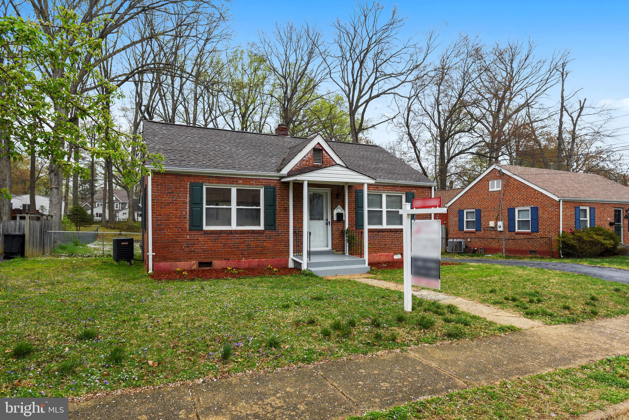 FAIRFAX WOODS - Residential