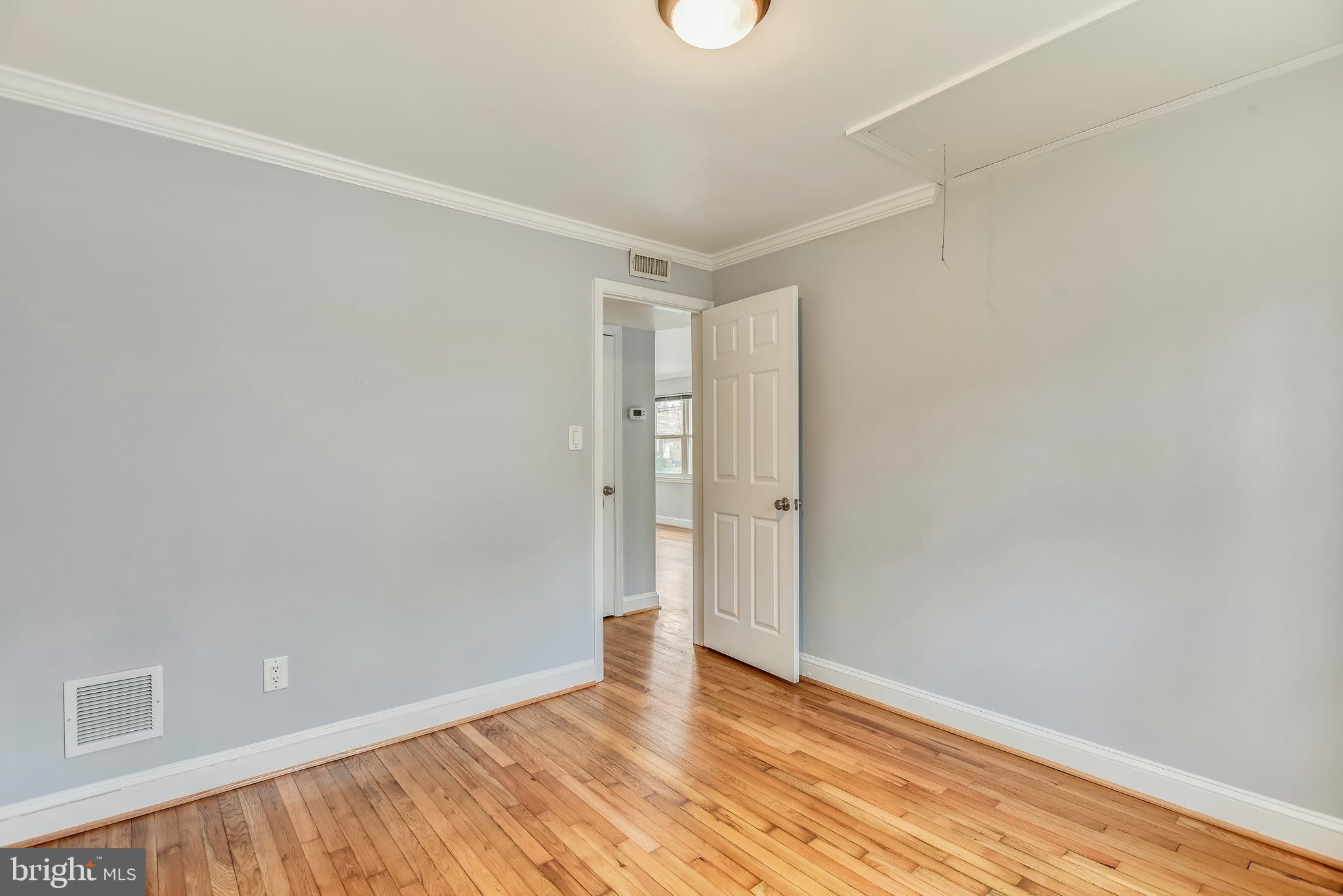 FAIRFAX WOODS - Residential