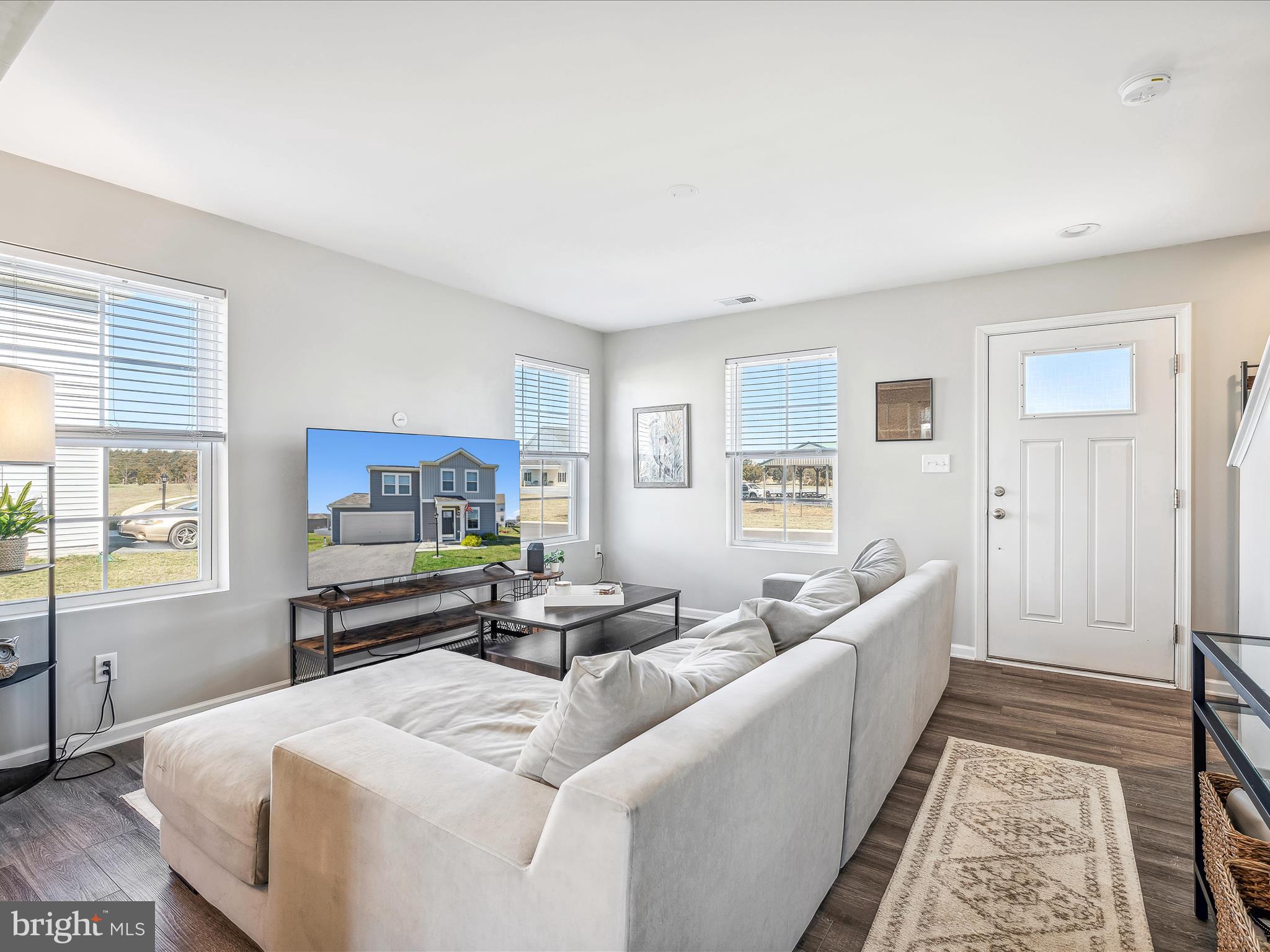 MORNING DOVE ESTATES - Residential Lease