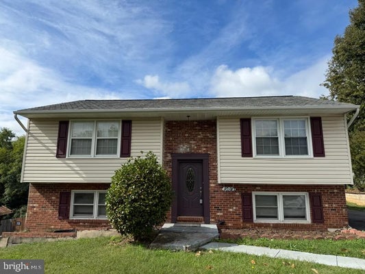 10310 MEADOWVIEW DR, FREDERICKSBURG, VA 22408 - Image a285daa01ccad8c8bb59bbf8394ea9c7/935250253