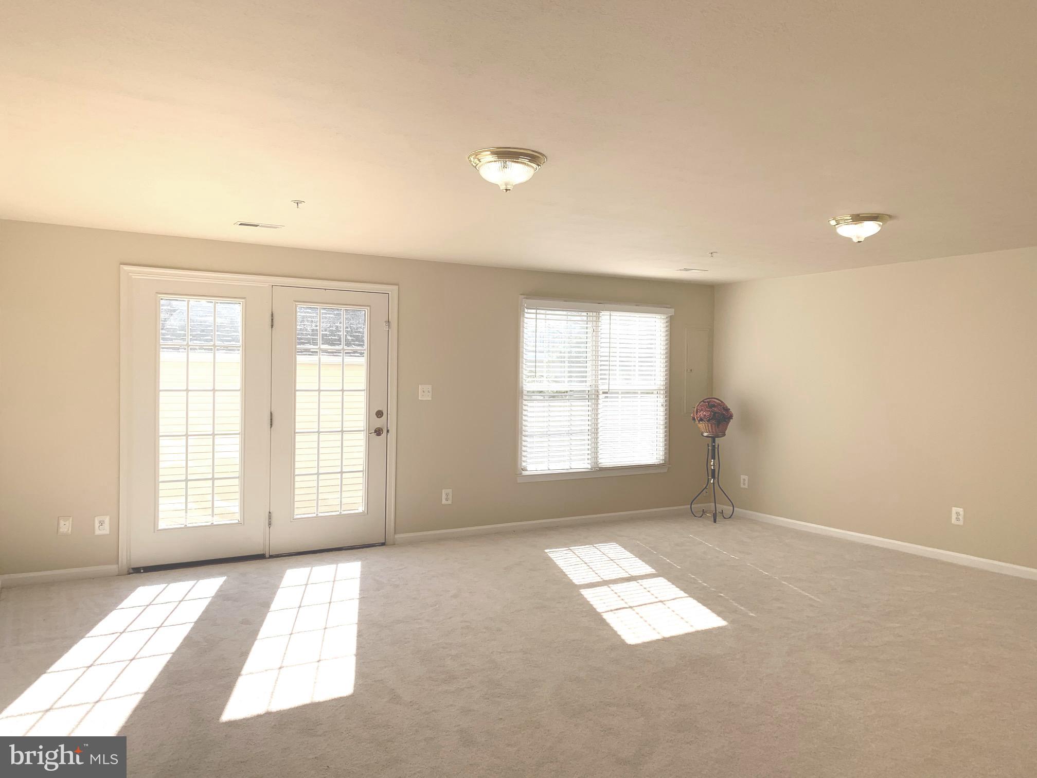 KING FARM BAILEYS COMMON - Residential