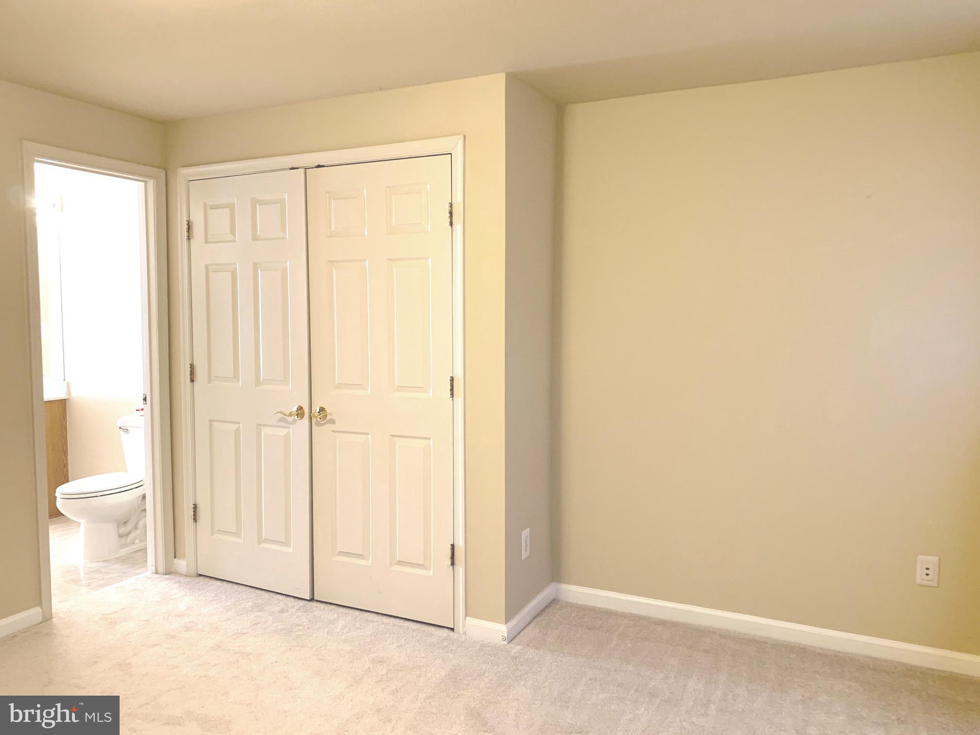 KING FARM BAILEYS COMMON - Residential